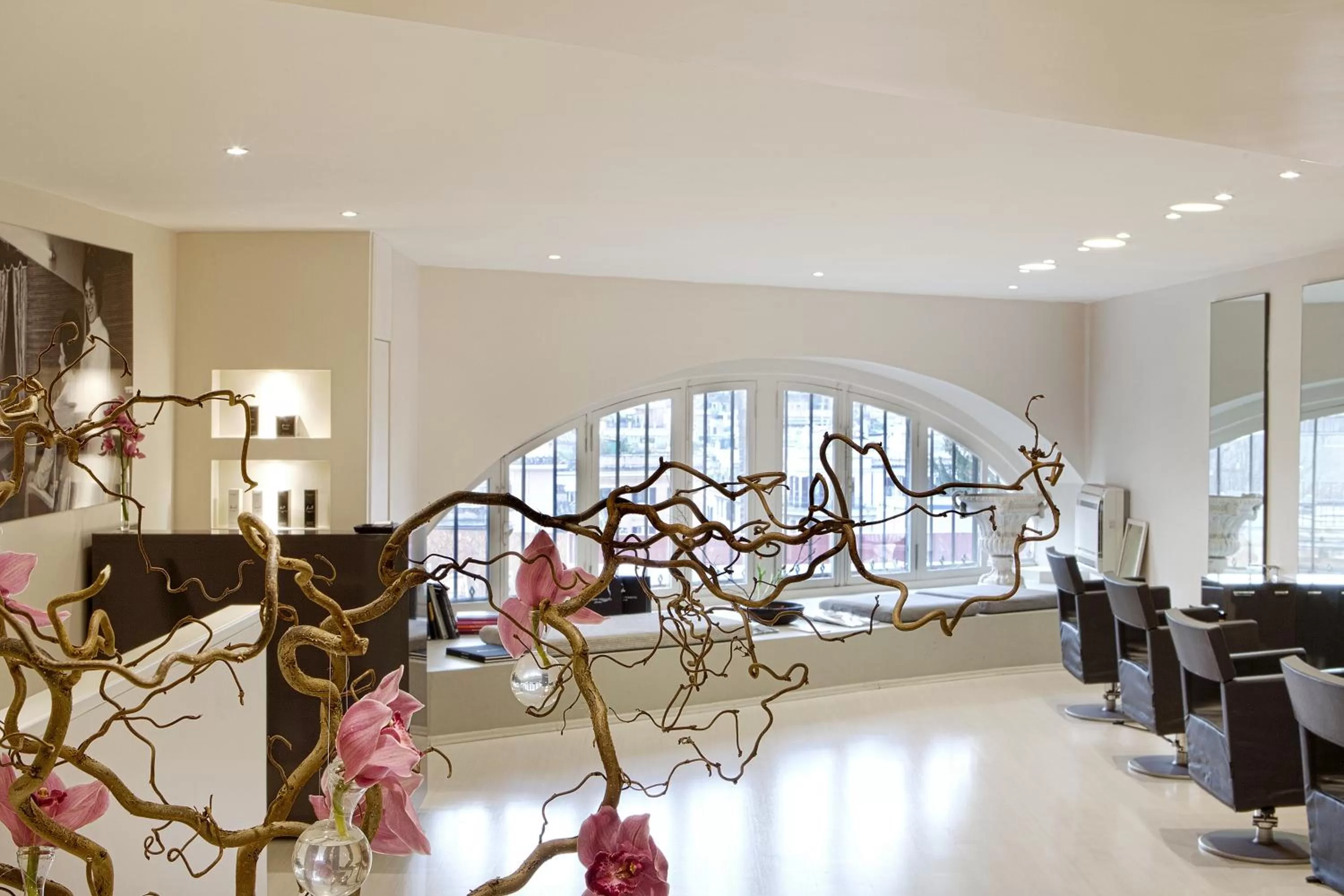 Area and facilities in Hassler Roma