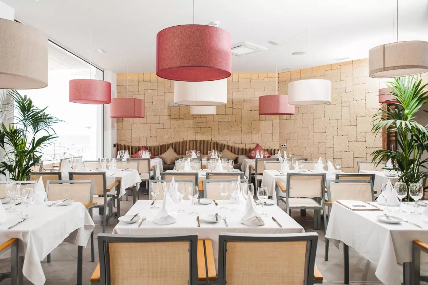 Restaurant/places to eat in Lagos de Fañabé Beach Resort