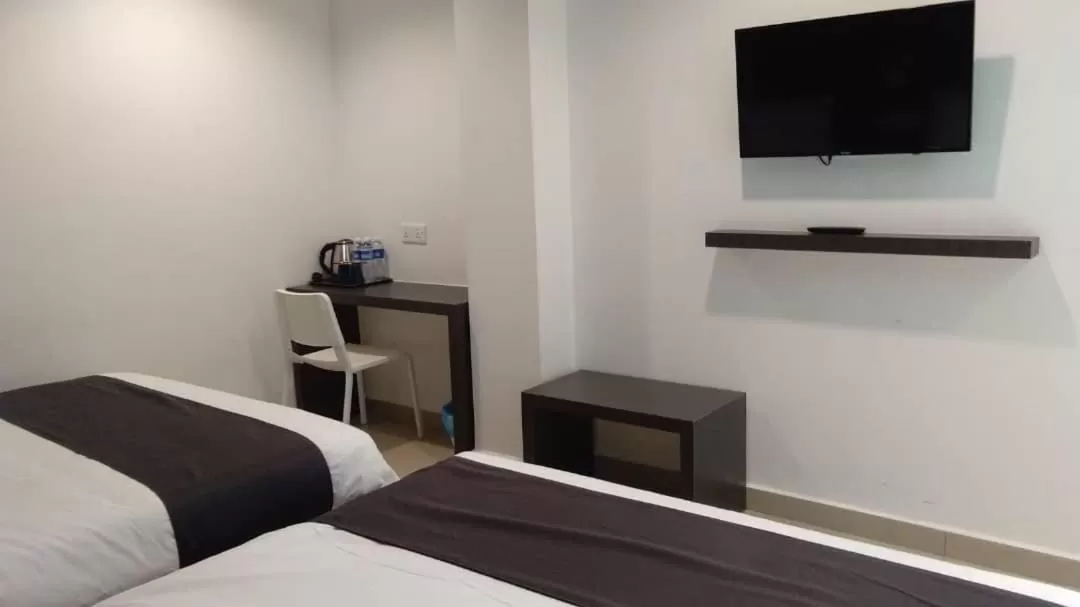 Bed in 1 Hotel Signature