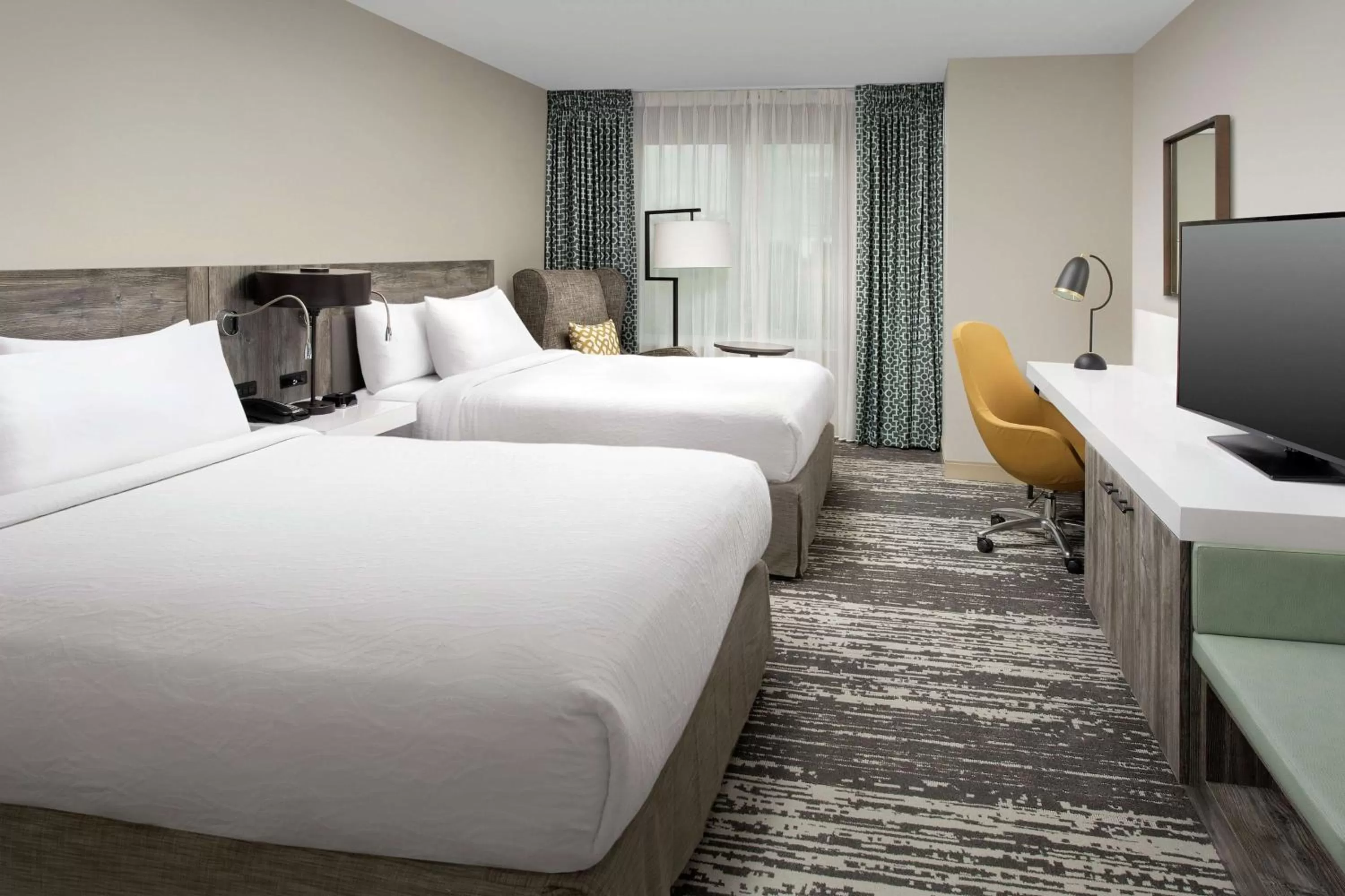 Bedroom, Bed in Hilton Garden Inn Miami Brickell South