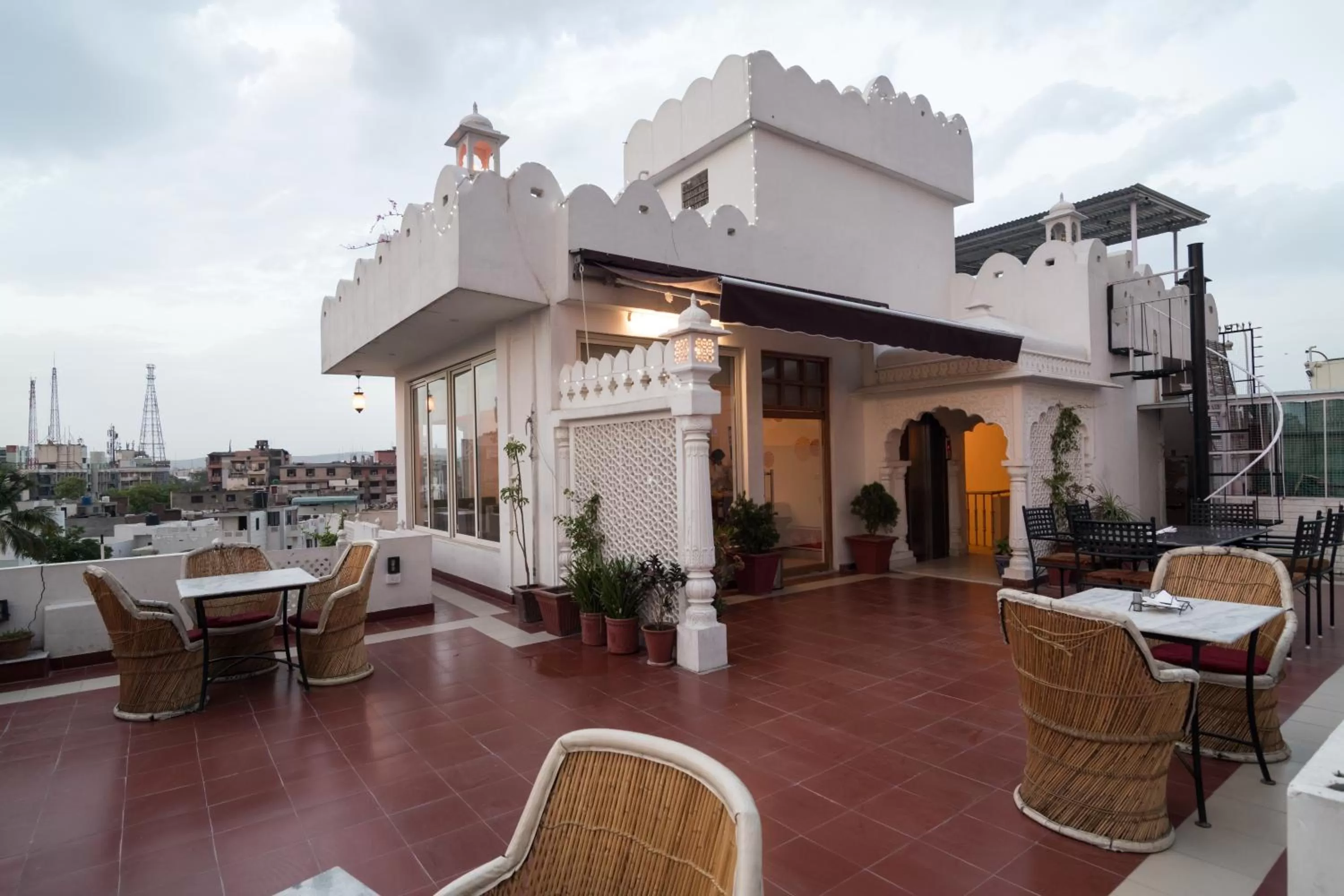 Restaurant/places to eat in Chitra Katha - A Story Per Stay