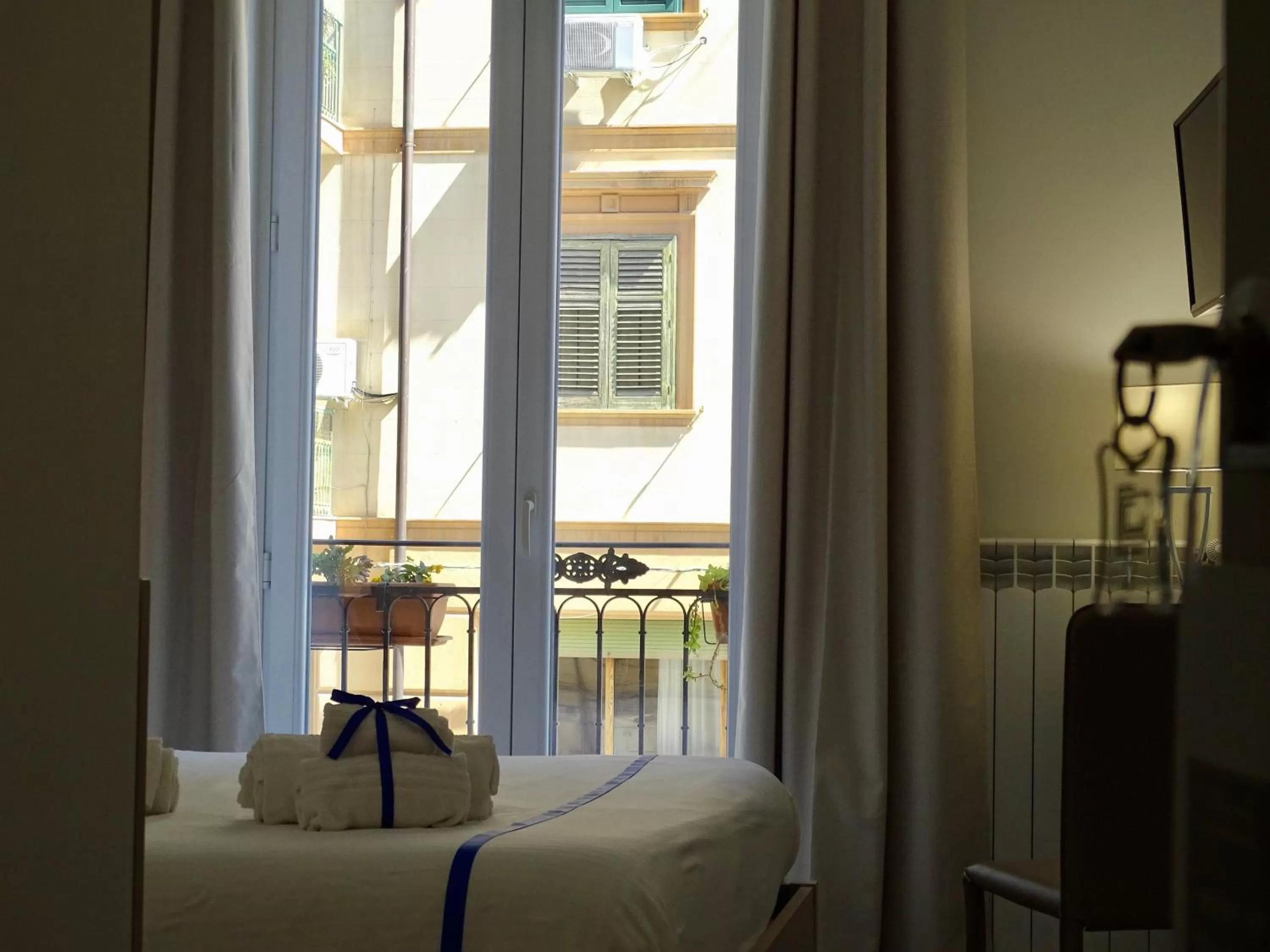 Property logo or sign, Bed in Le Quattro Stagioni - Rooms & Suites