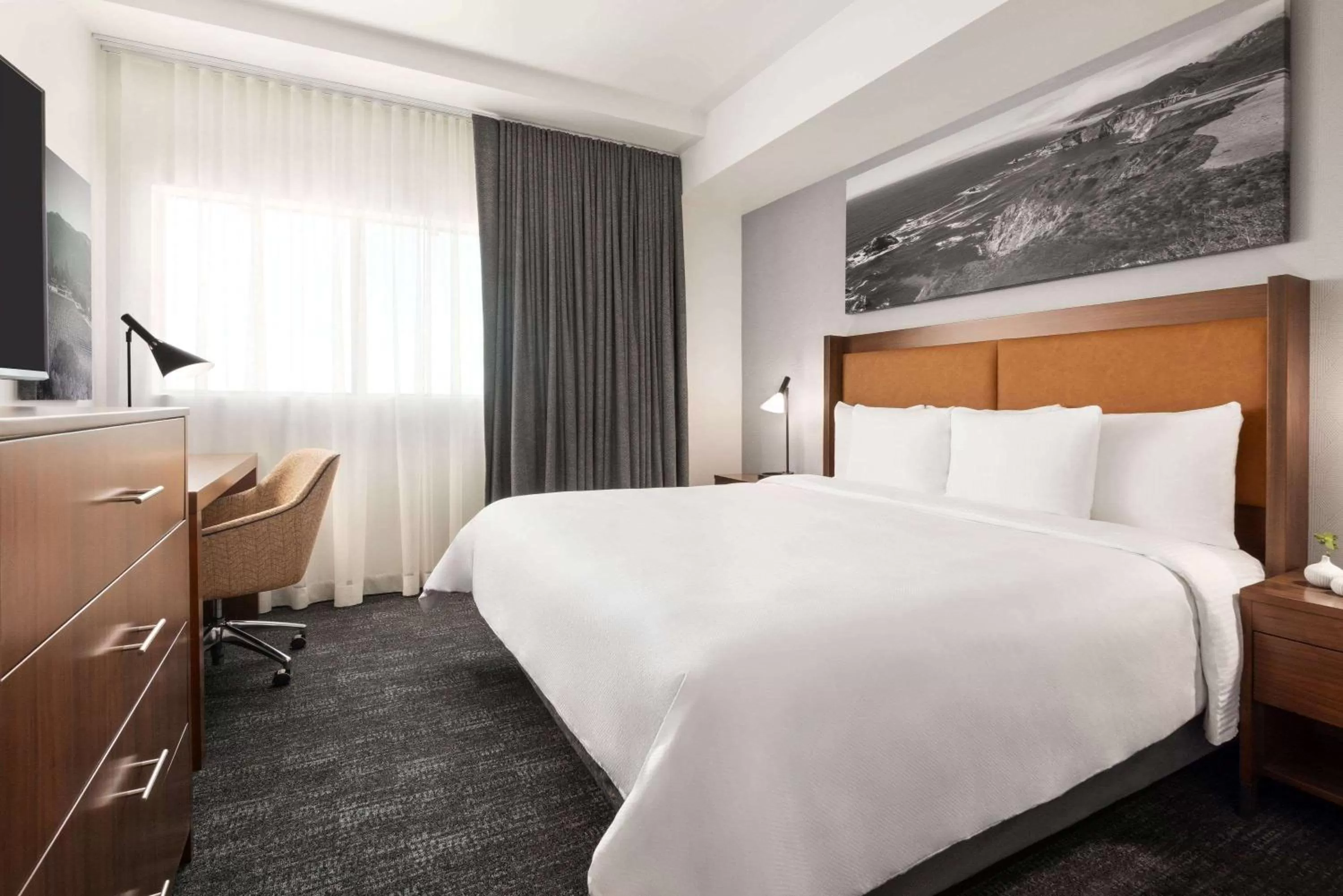 Bed in La Quinta by Wyndham San Luis Obispo