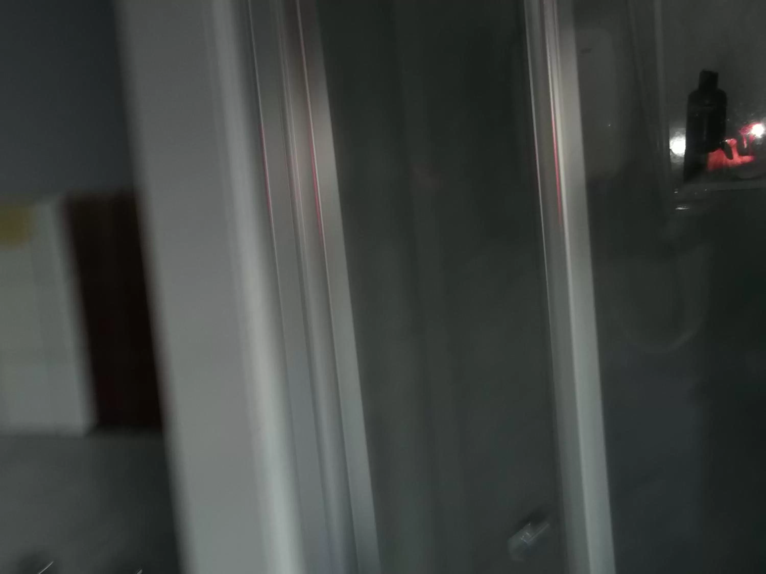 Bathroom in The Lincolnshire Poacher Inn