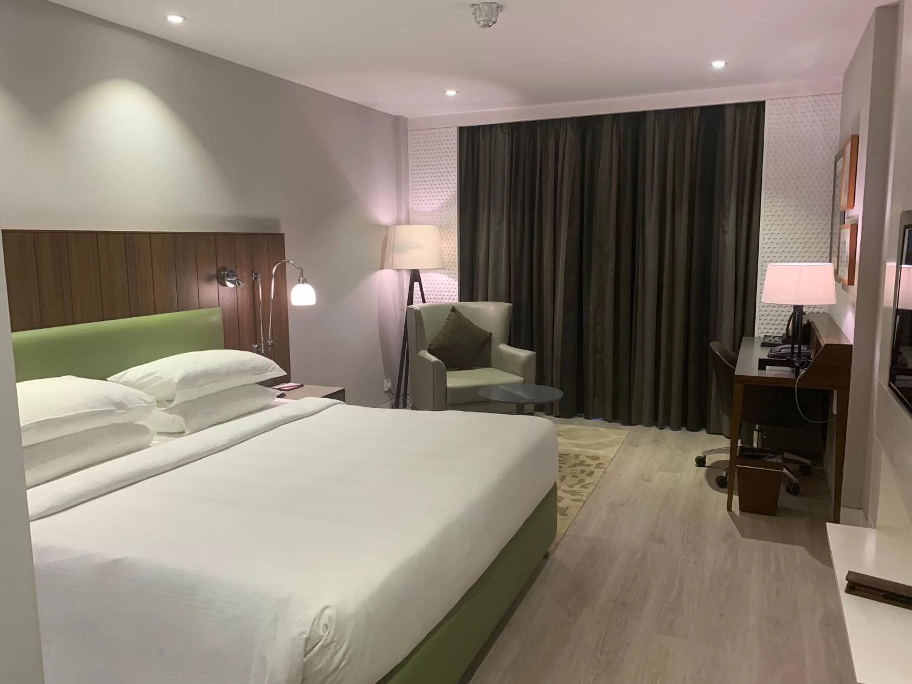 Bed in Country Inn & Suites by Radisson Chandigarh Zirakpur