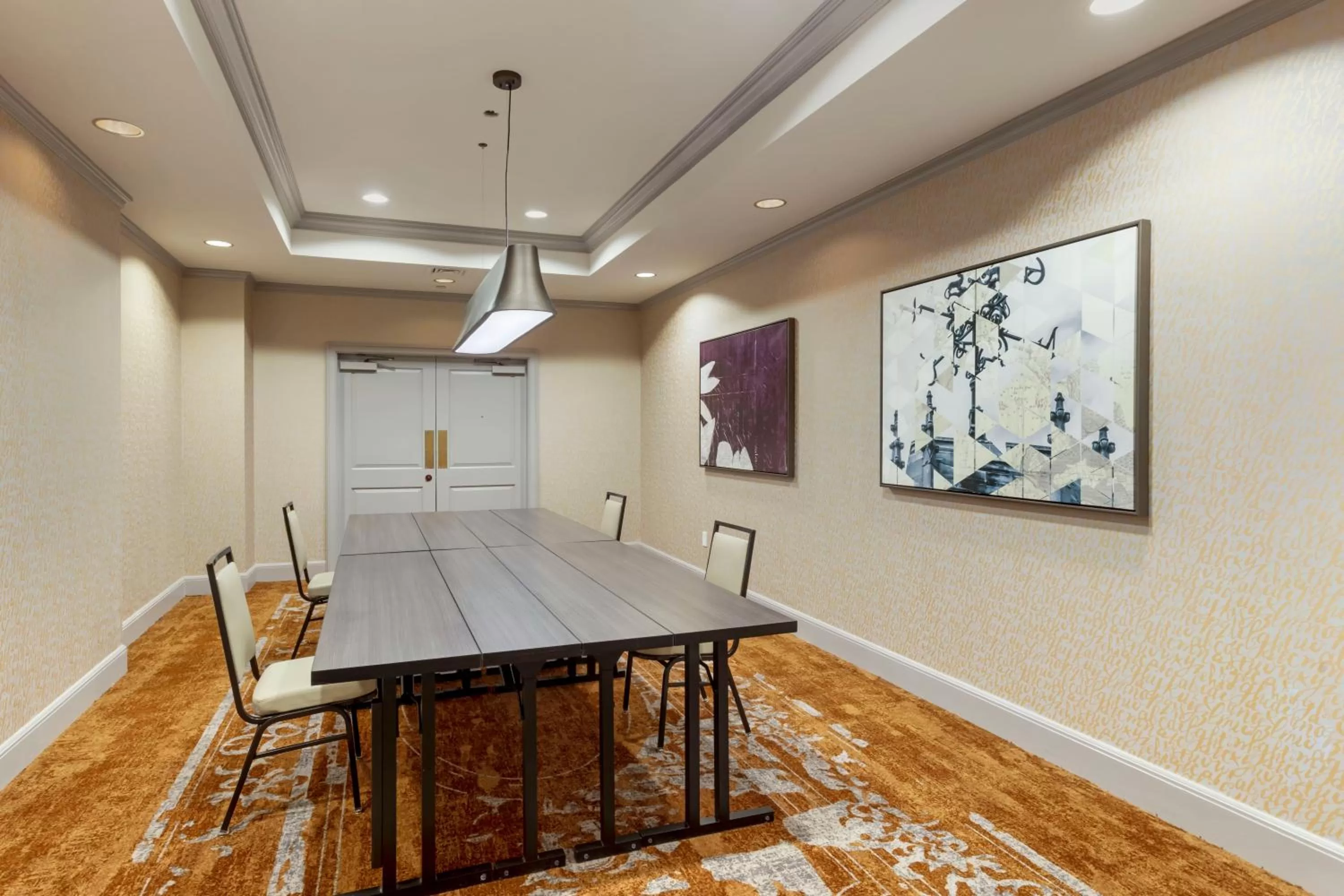 Meeting/conference room in Omni New Haven Hotel at Yale