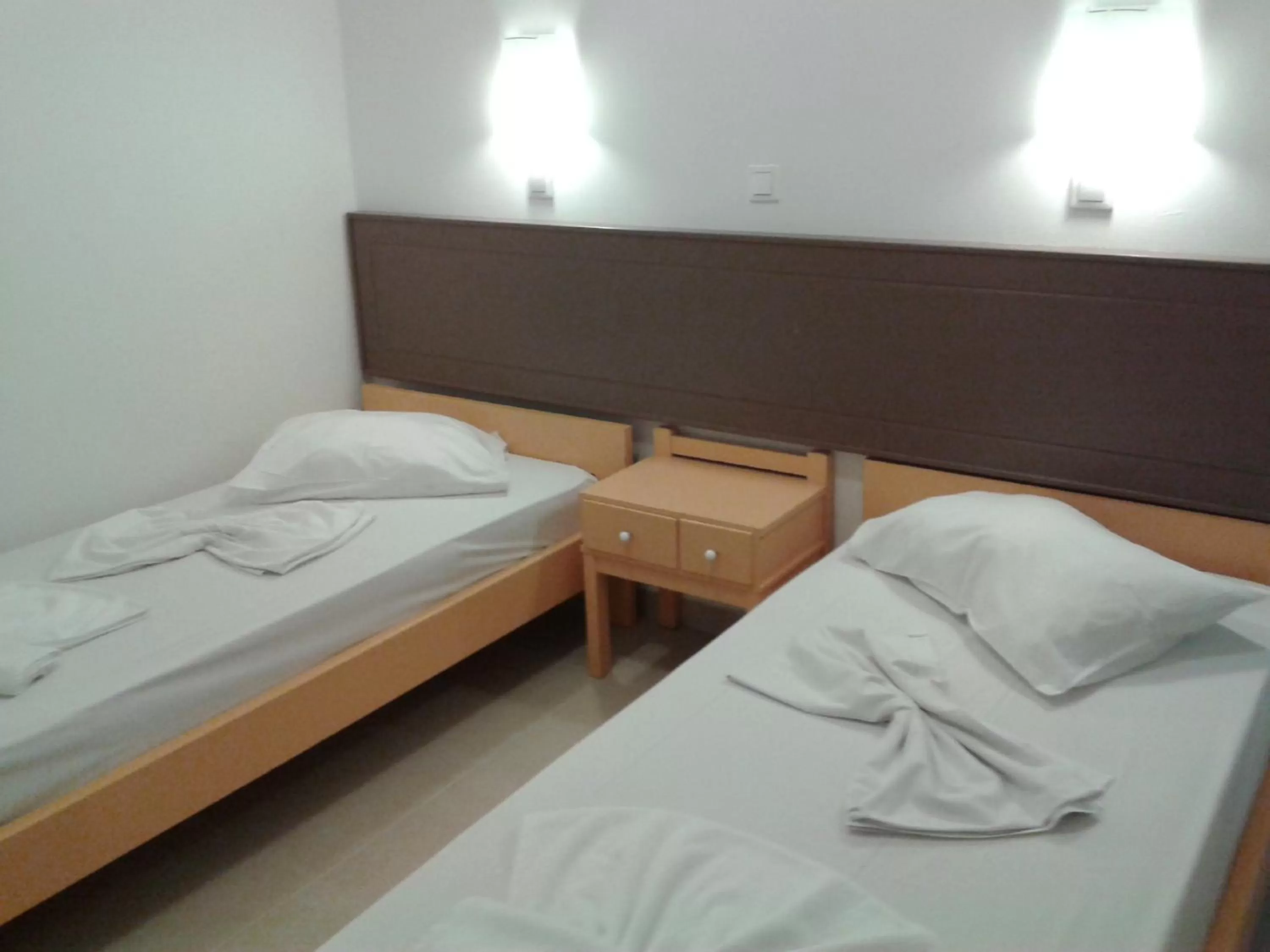 Bedroom, Bed in Fantasia Hotel Apartments