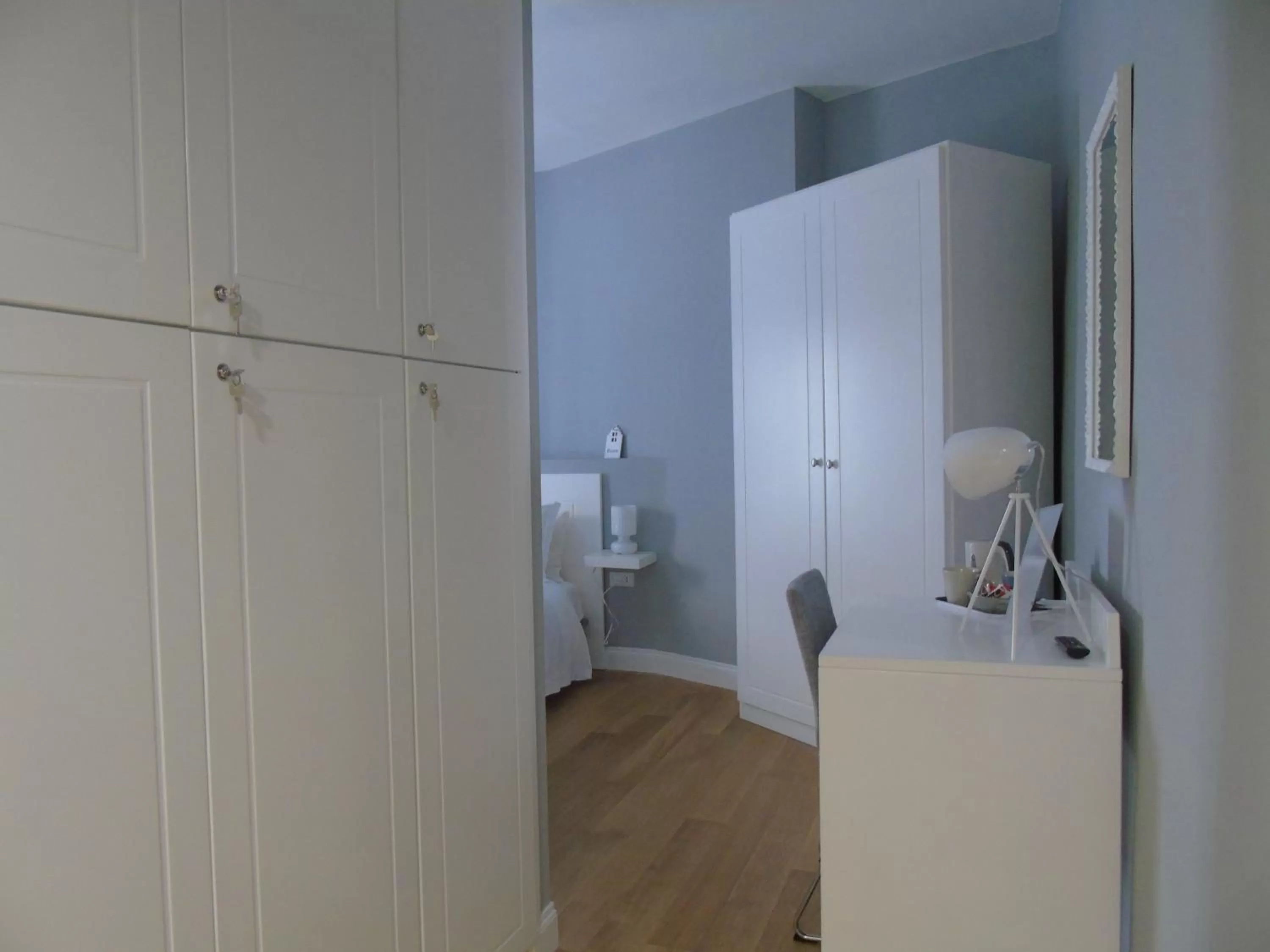 Photo of the whole room in Room Inn Vatican