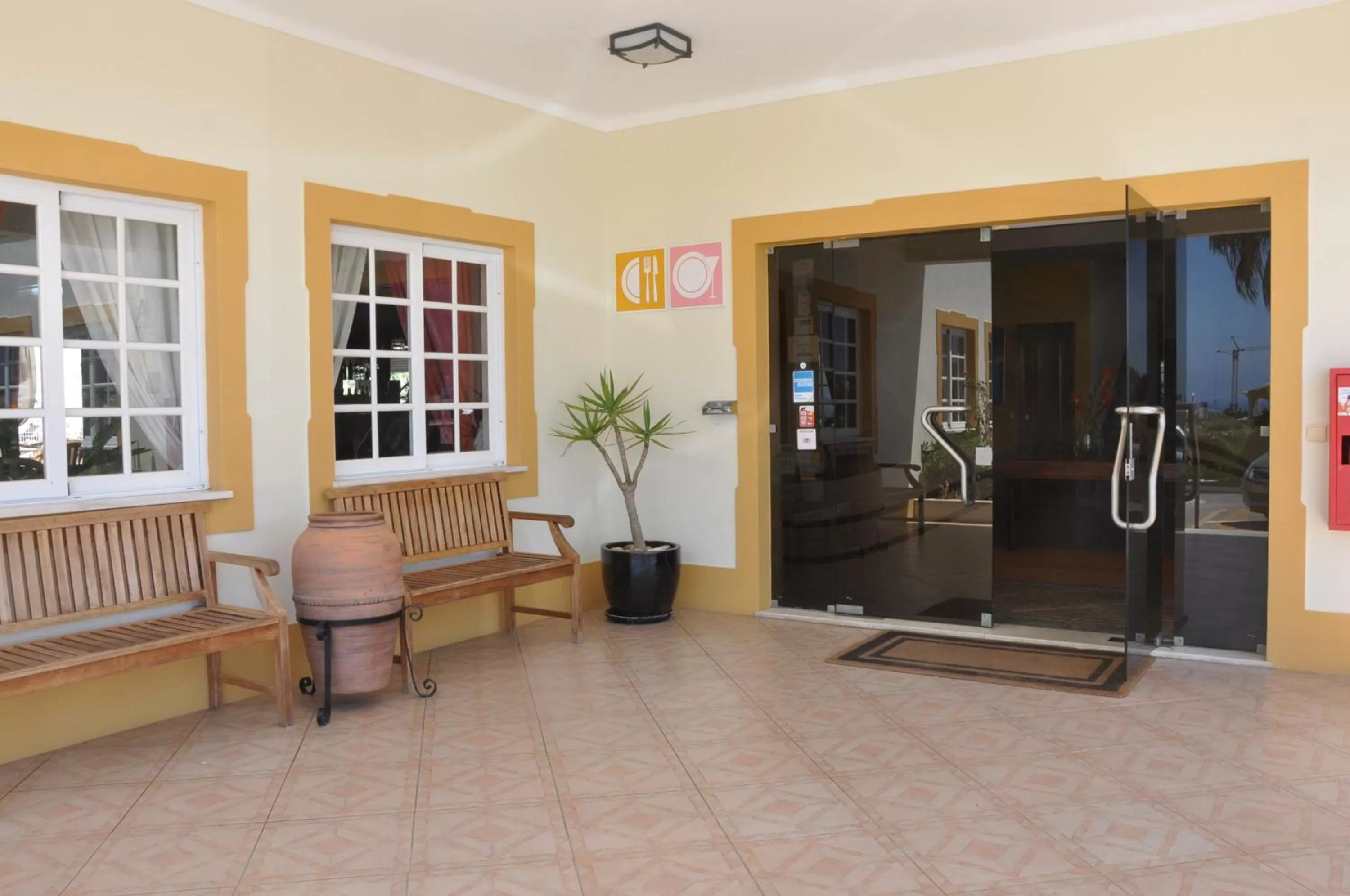 Facade/entrance in Ponta Grande Sao Rafael Resort by Umbral