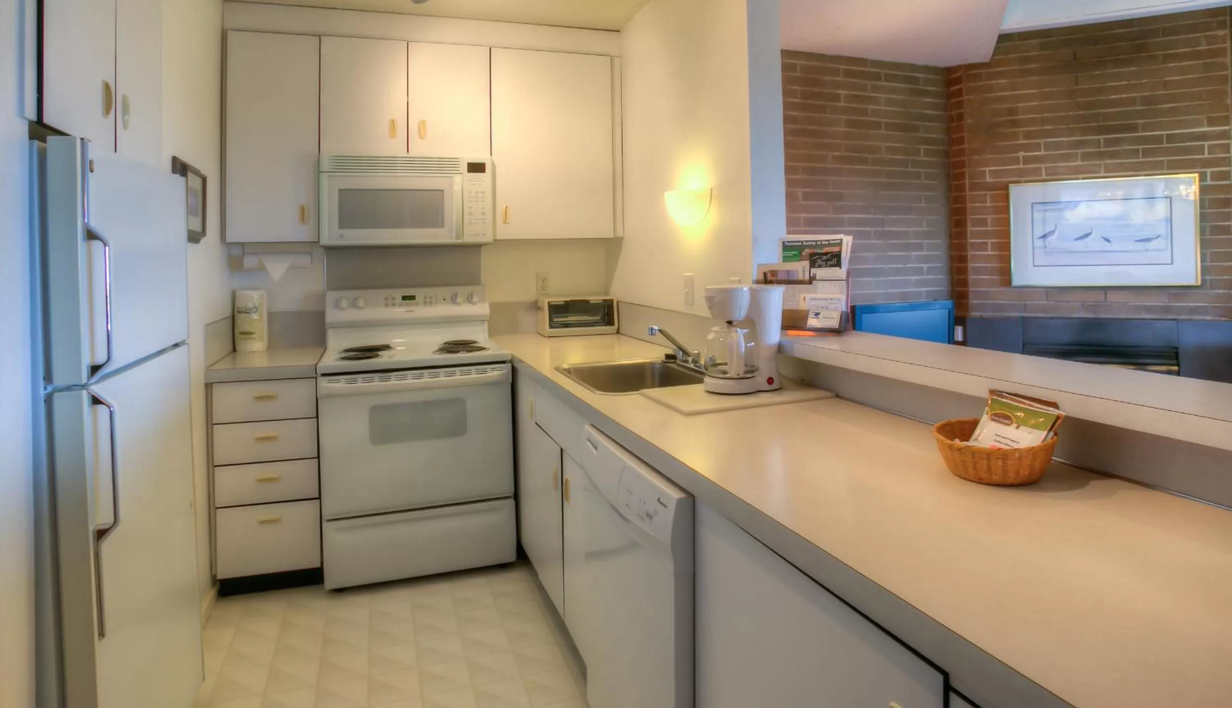 Deluxe One Bedroom with Ocean View - 301 - No Pets in Grey Gull