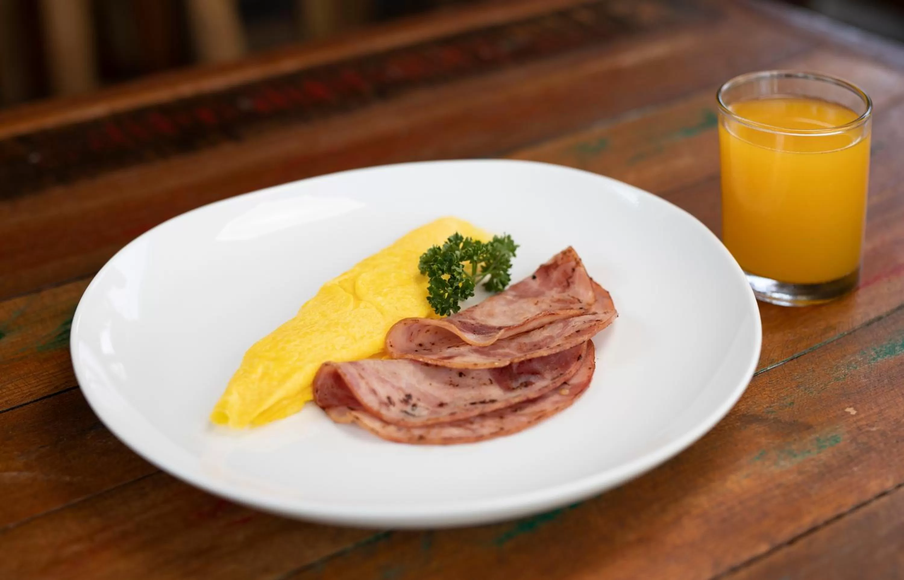 Breakfast in Green Space Villa