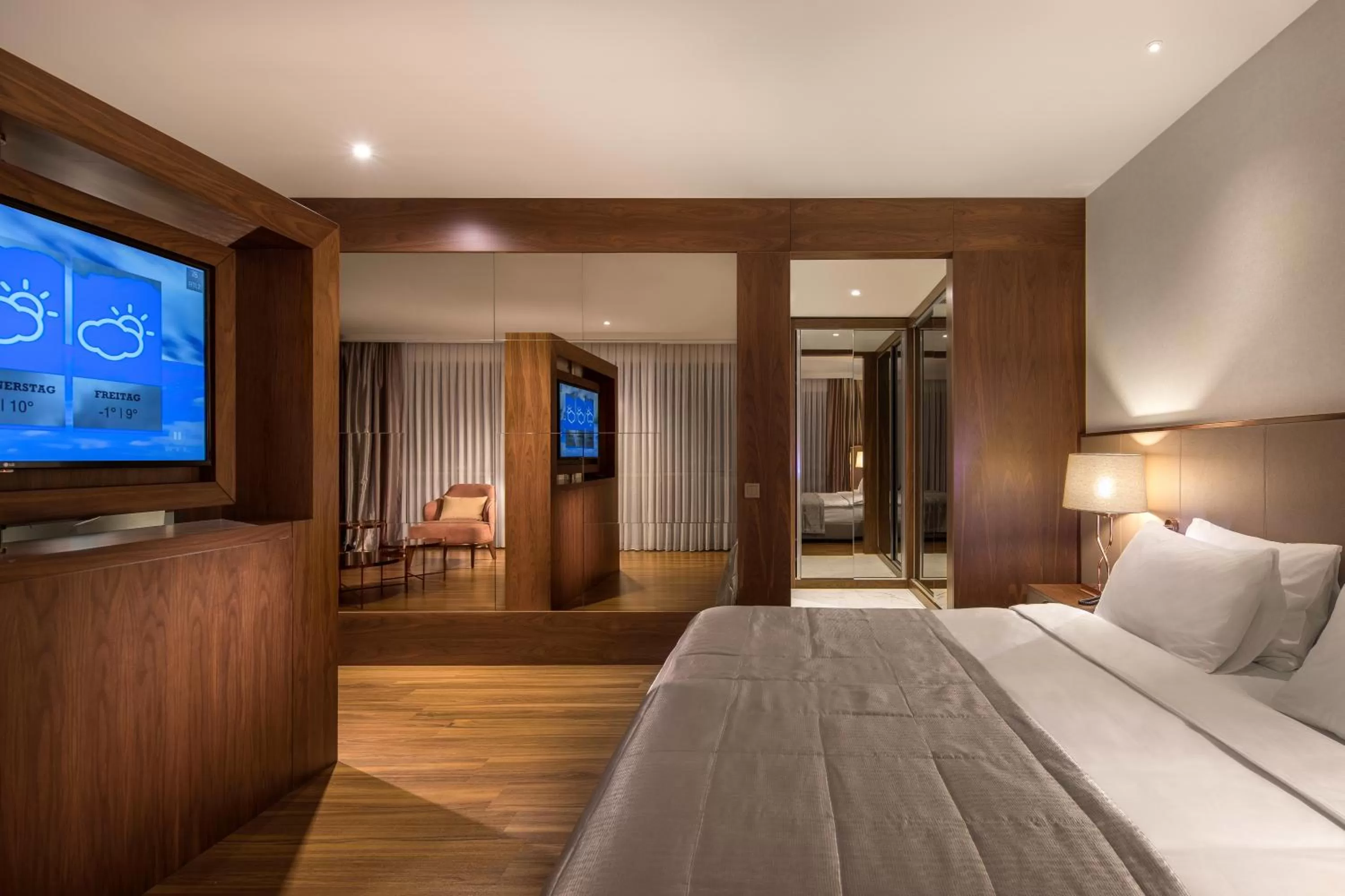 Bed in Lionel Hotel Istanbul