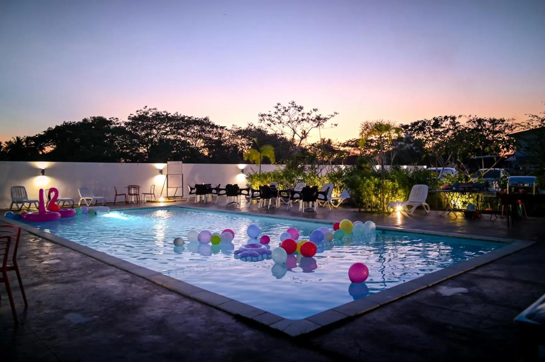 Swimming pool in Riverra Inn Langkawi