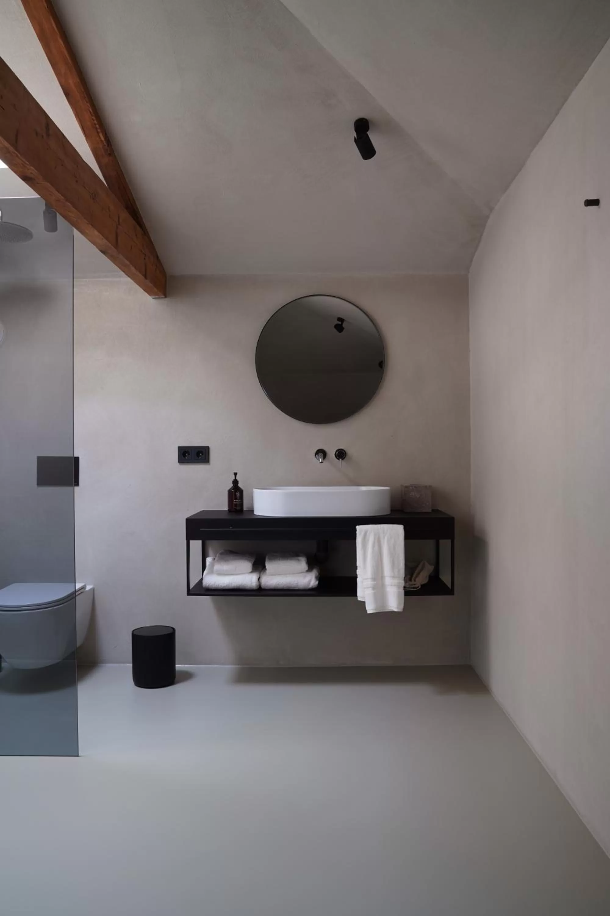 Shower in Hotel âme