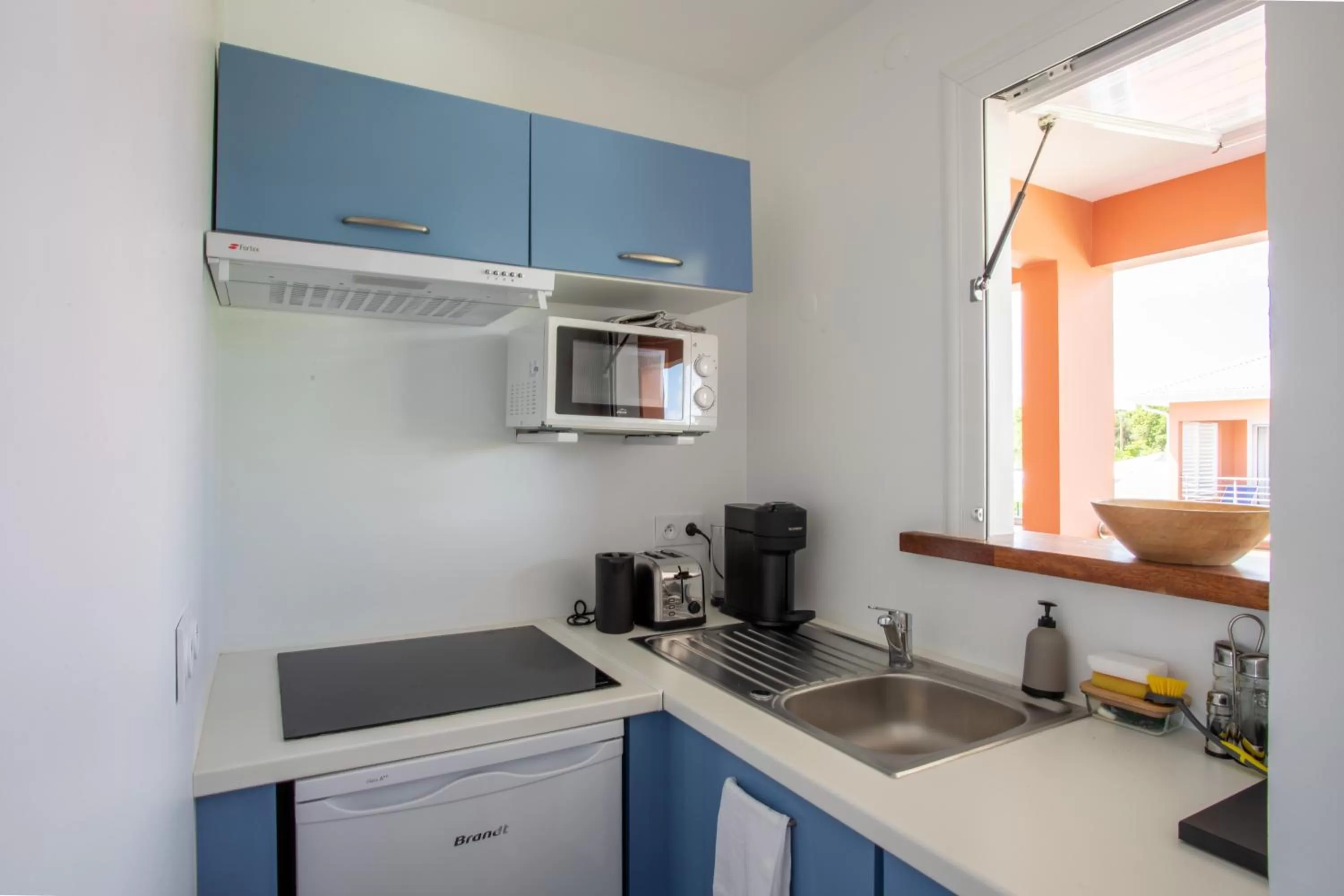 Coffee/tea facilities in Hôtel Guadeloupe Palm Suites