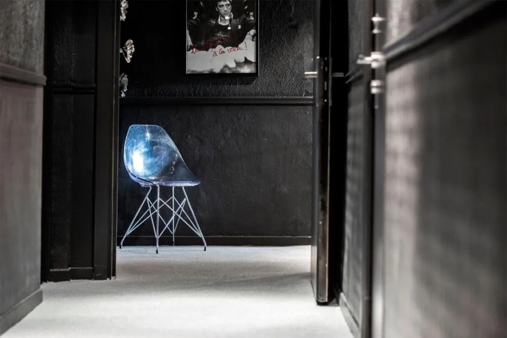 Decorative detail in Hotel Schtak