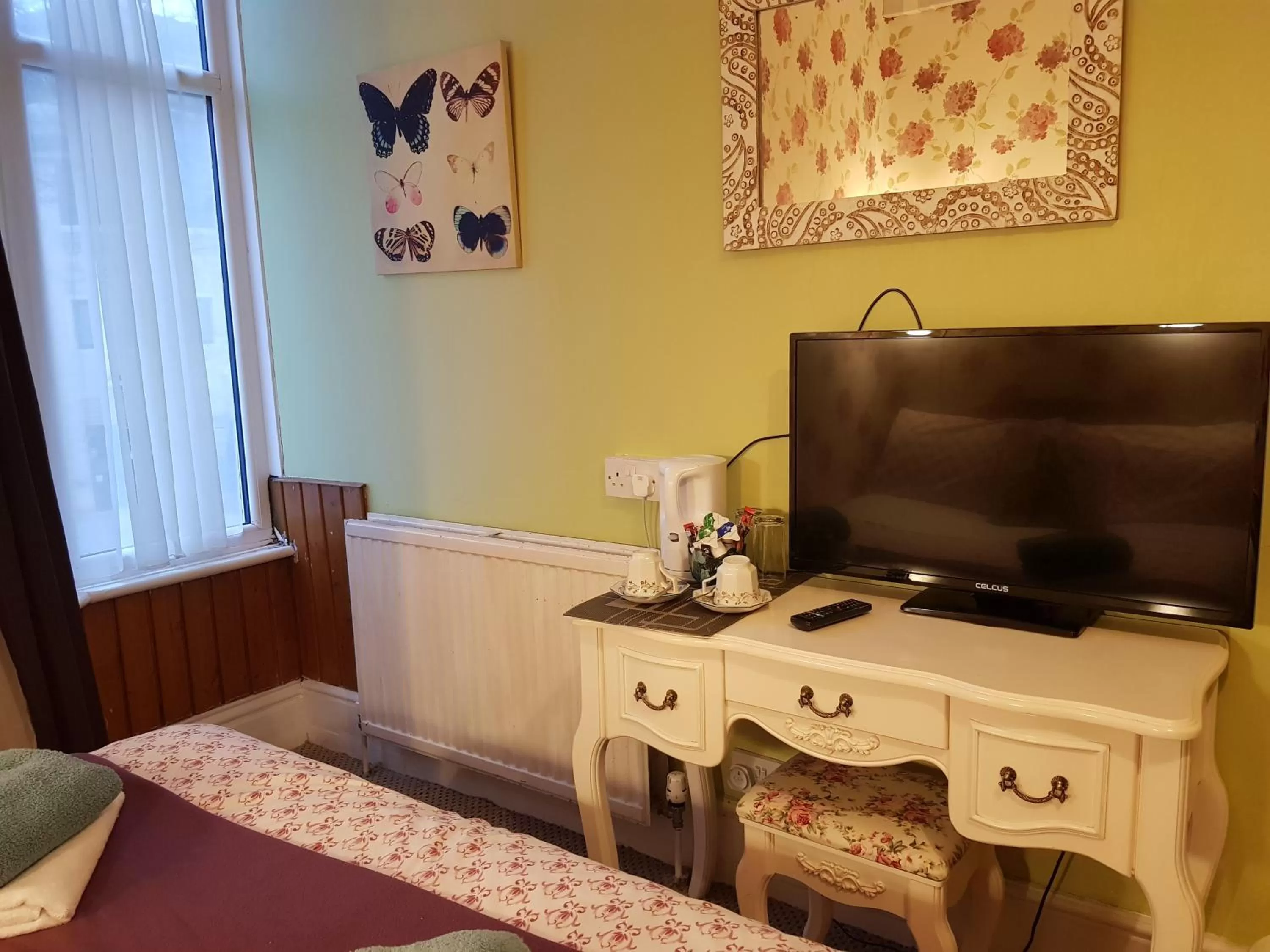 Bed in Adams Guest House