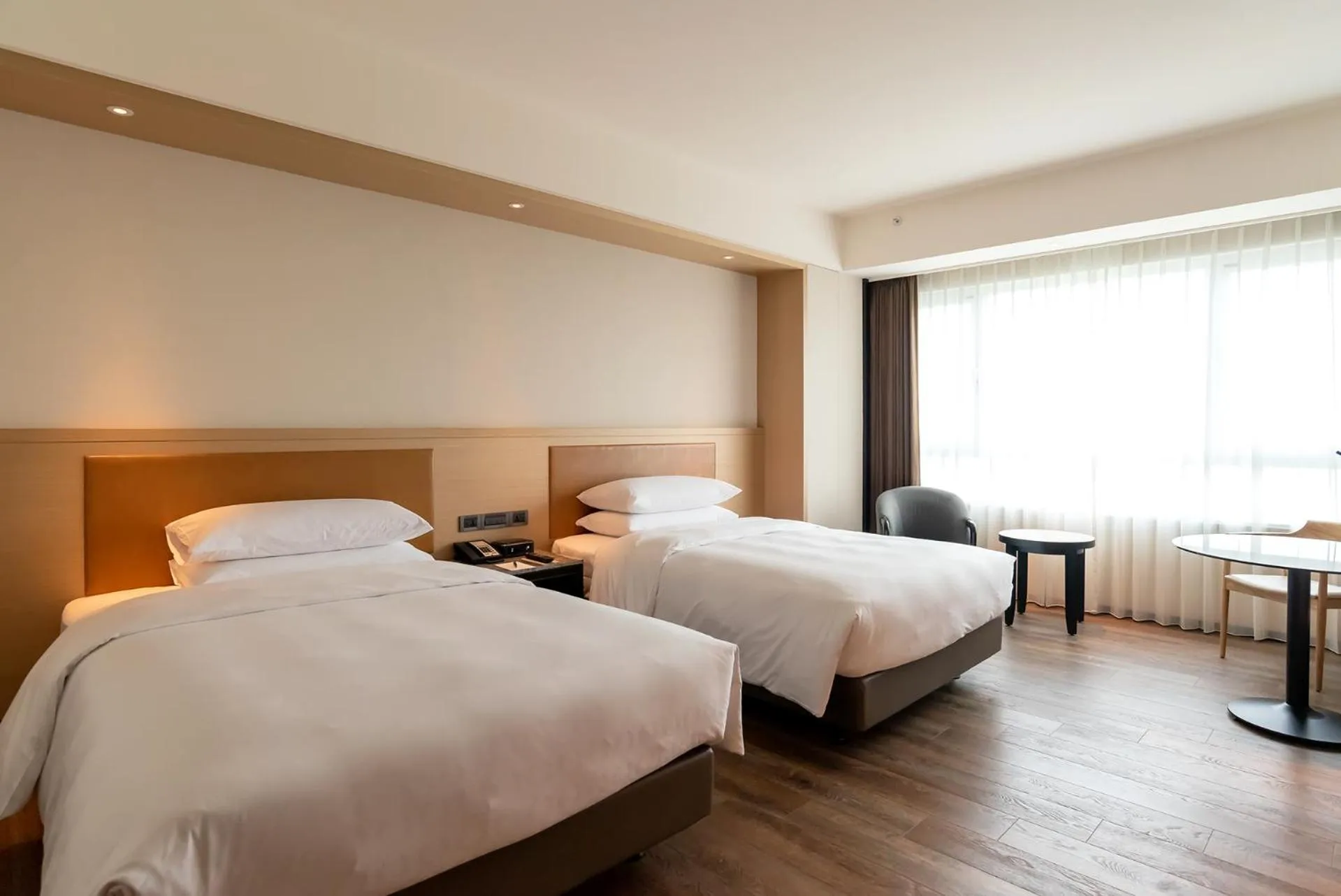 Bed in Sheraton Taoyuan Hotel