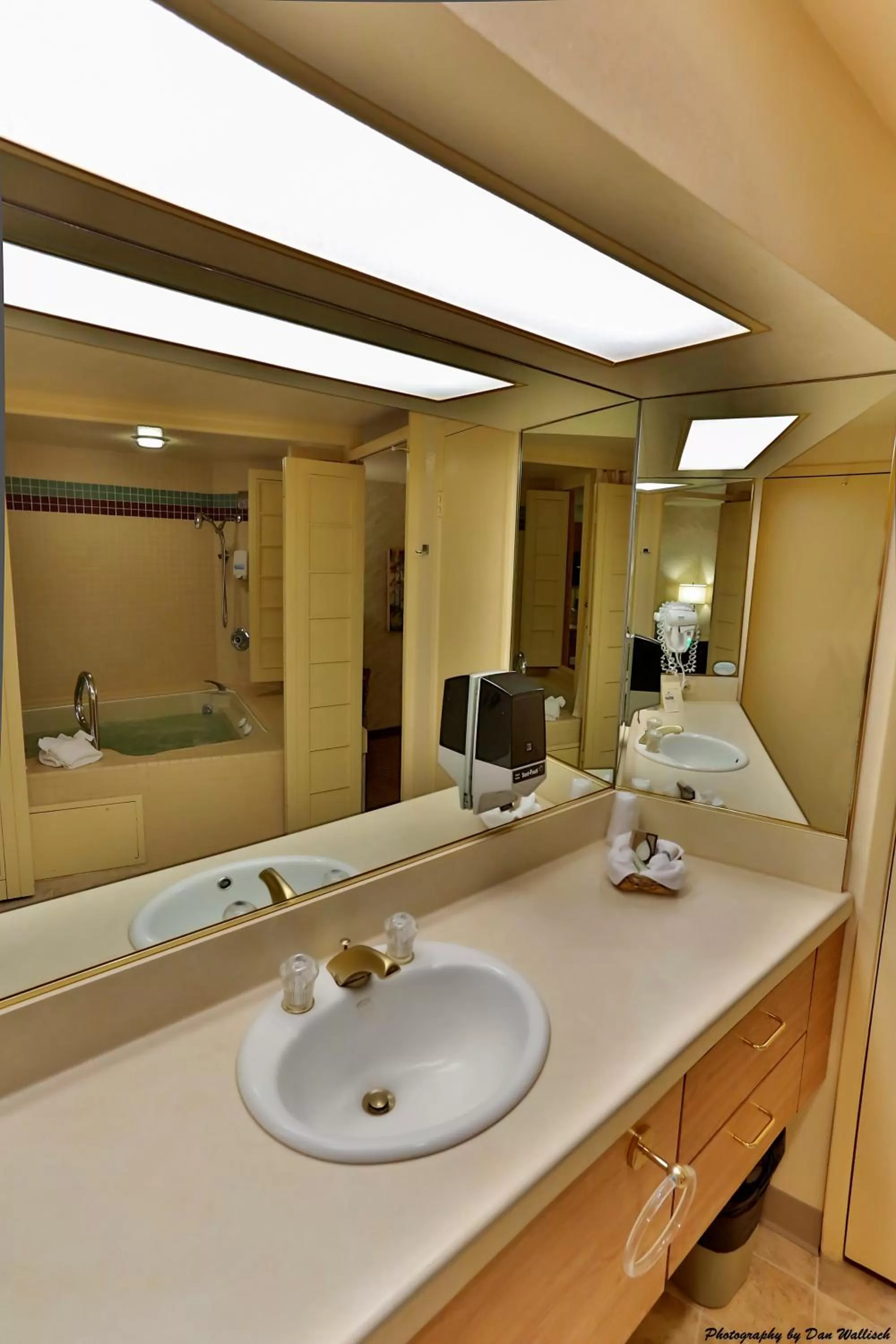 One Bedroom Standard in Hilton Vacation Club Tahoe Seasons Lake Tahoe