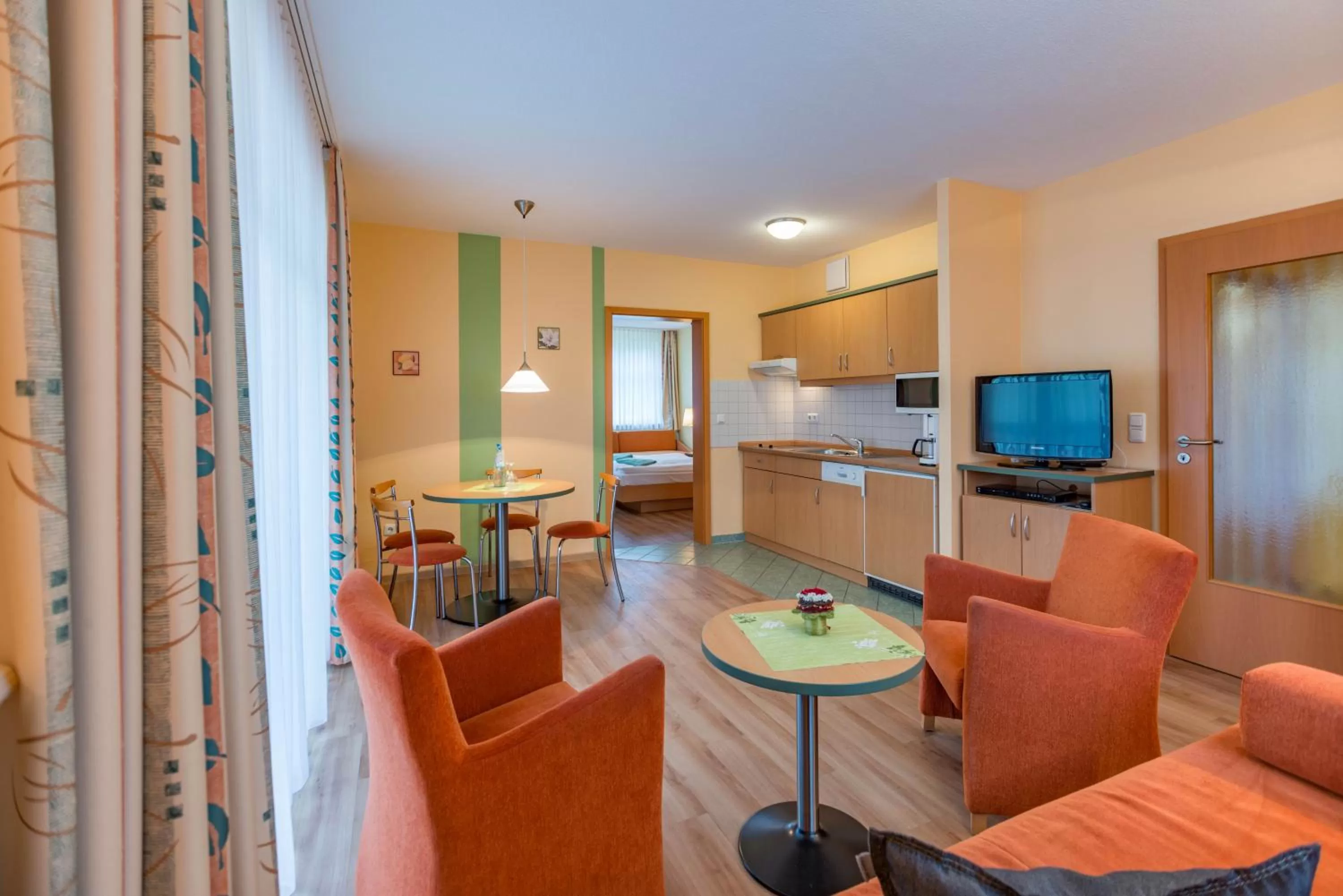 Photo of the whole room, Seating Area in Am Weststrand Apartmenthaus Waldeck