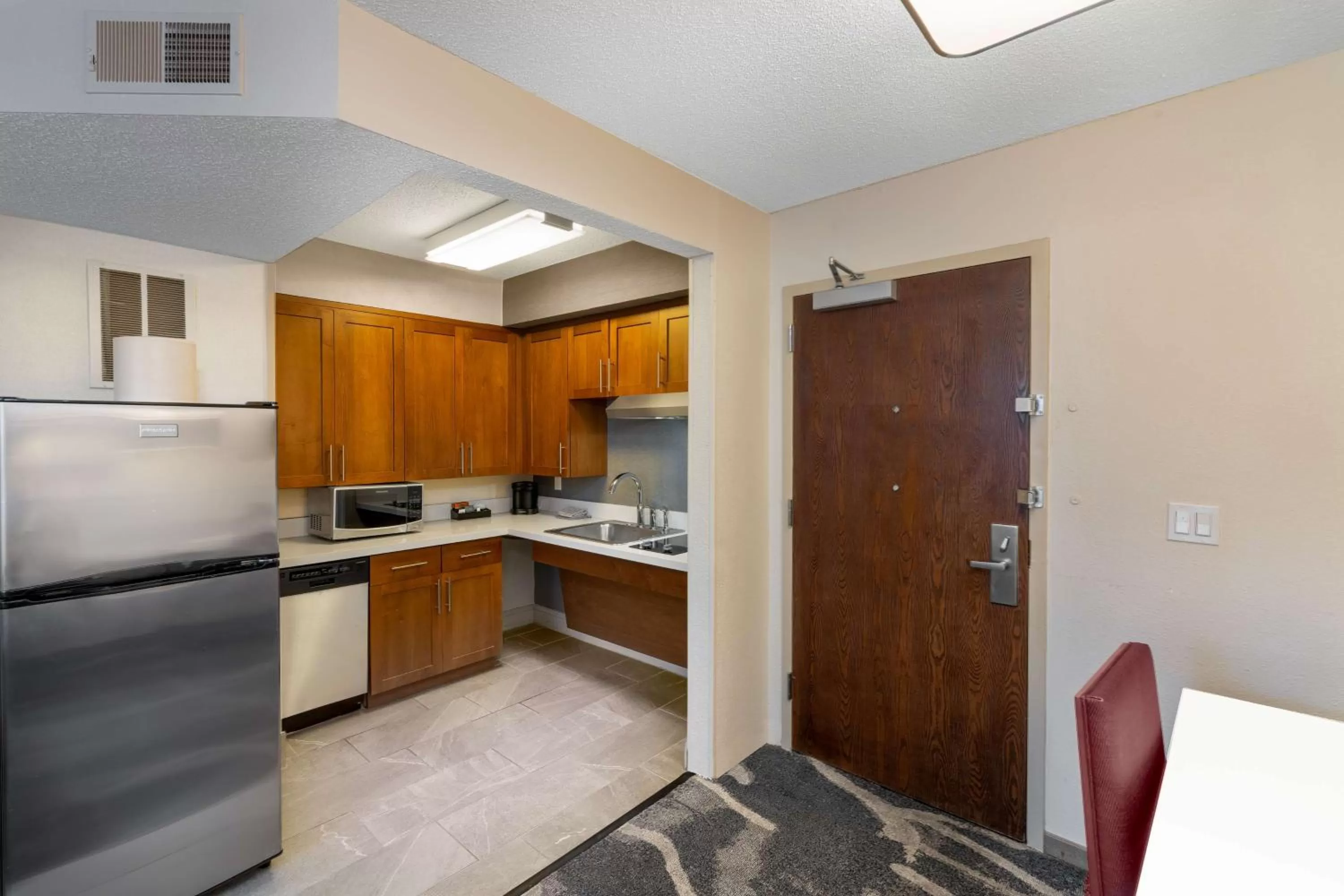 Kitchen or kitchenette in Homewood Suites Memphis Germantown