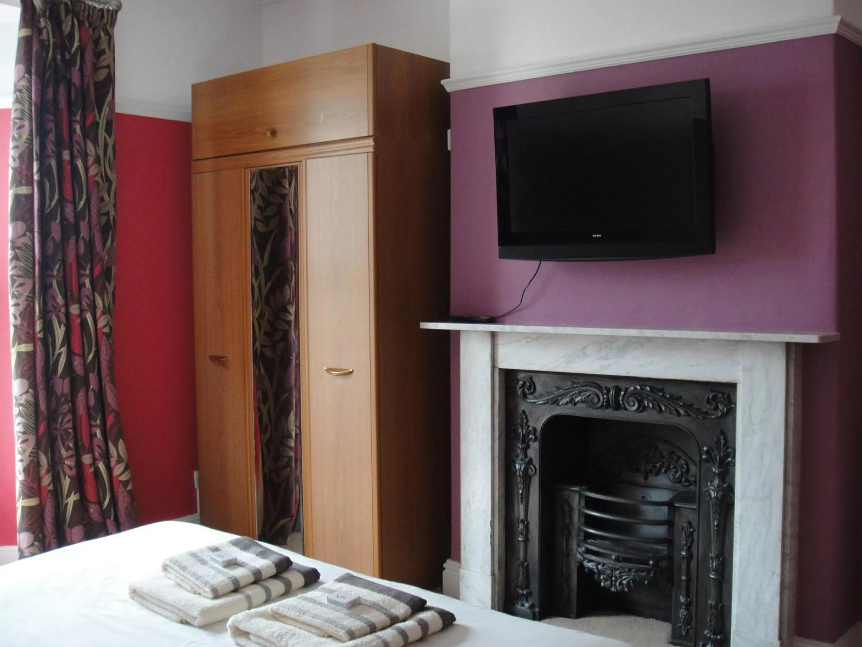 TV and multimedia in Bankside Bed & Breakfast