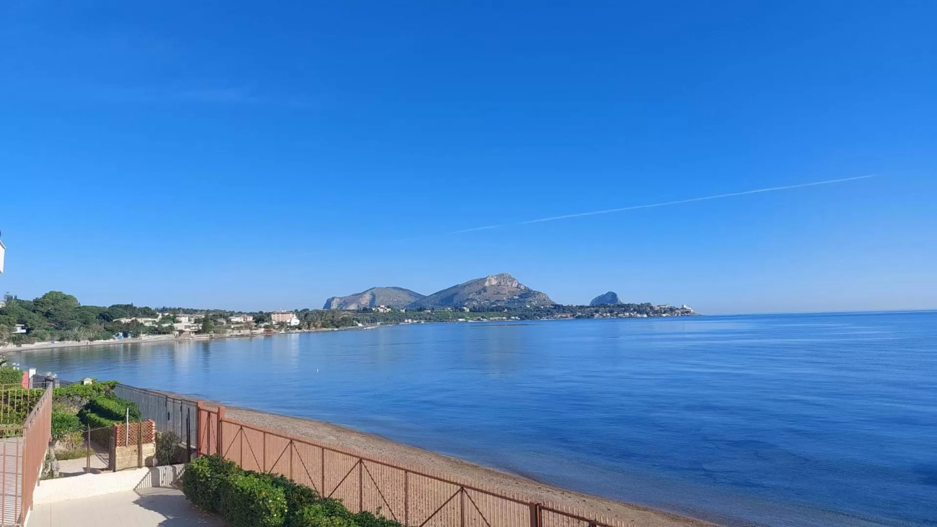 Sea view in La Luna sul Mare - Relax & Sea