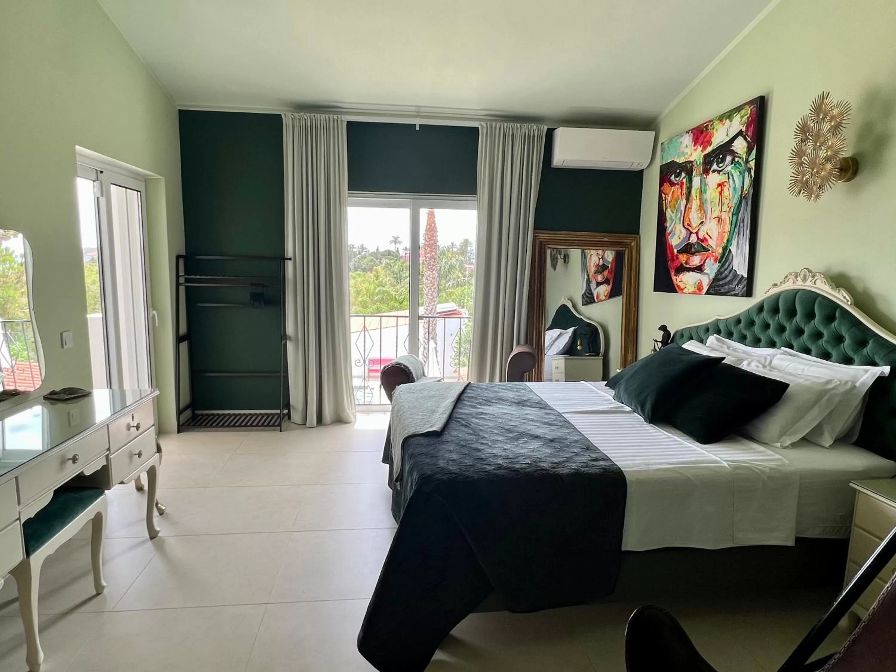 Photo of the whole room in Palm View Guesthouse, adults only