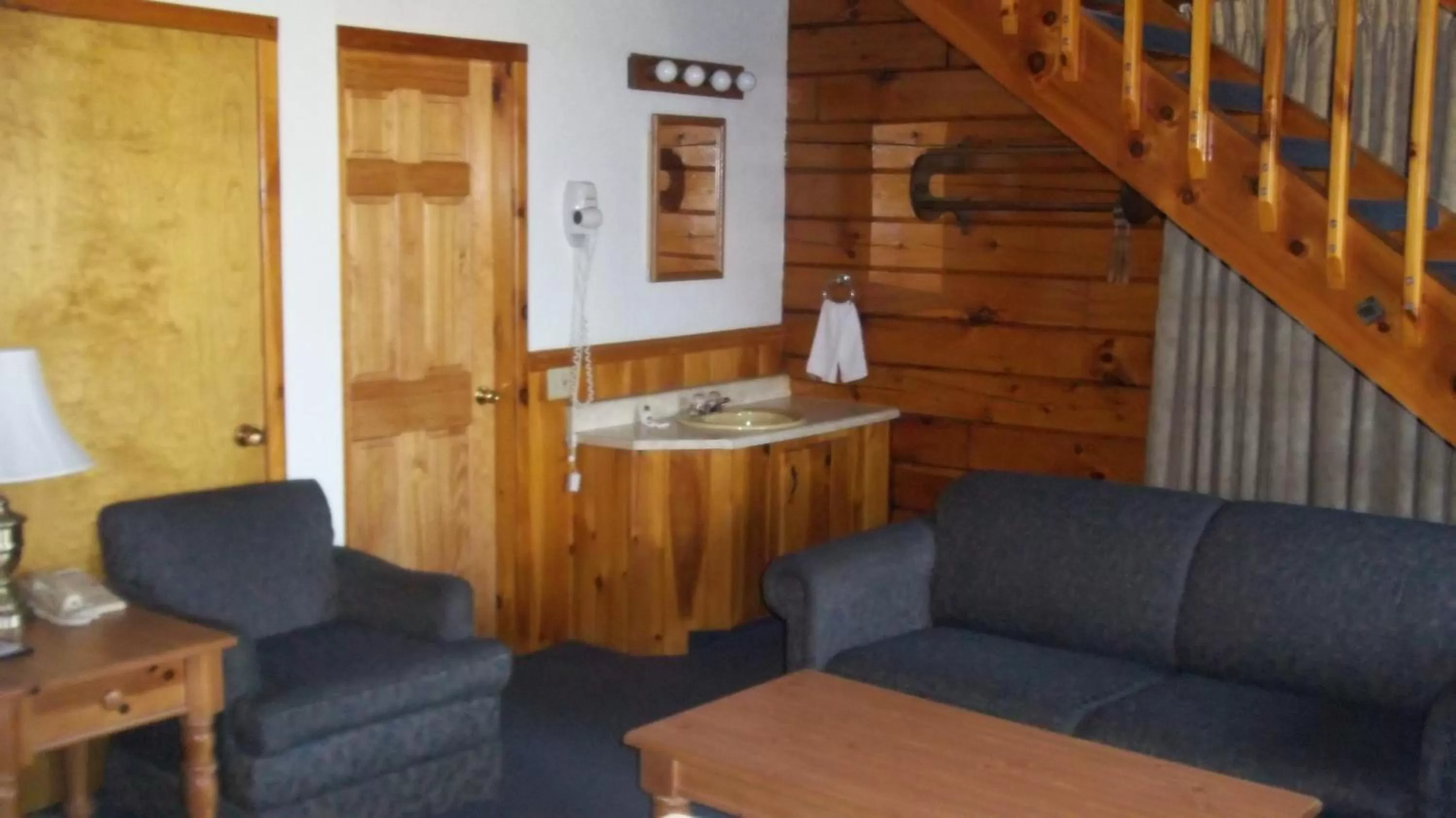 Living room in Stone Fence Resort