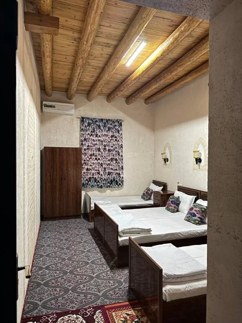 Standard Quadruple Room - single occupancy in Art House Boutique Hotel Standard Quadruple Room - single occupancy in Art House Boutique Hotel