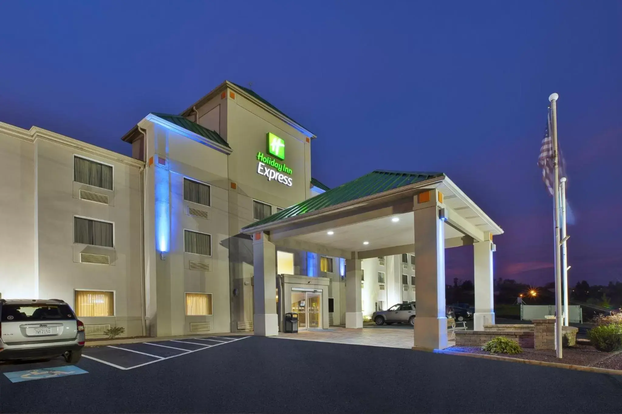 Holiday Inn Express Irwin PA TPK Exit 67 by IHG Holiday Inn Express Irwin PA TPK Exit 67 by IHG