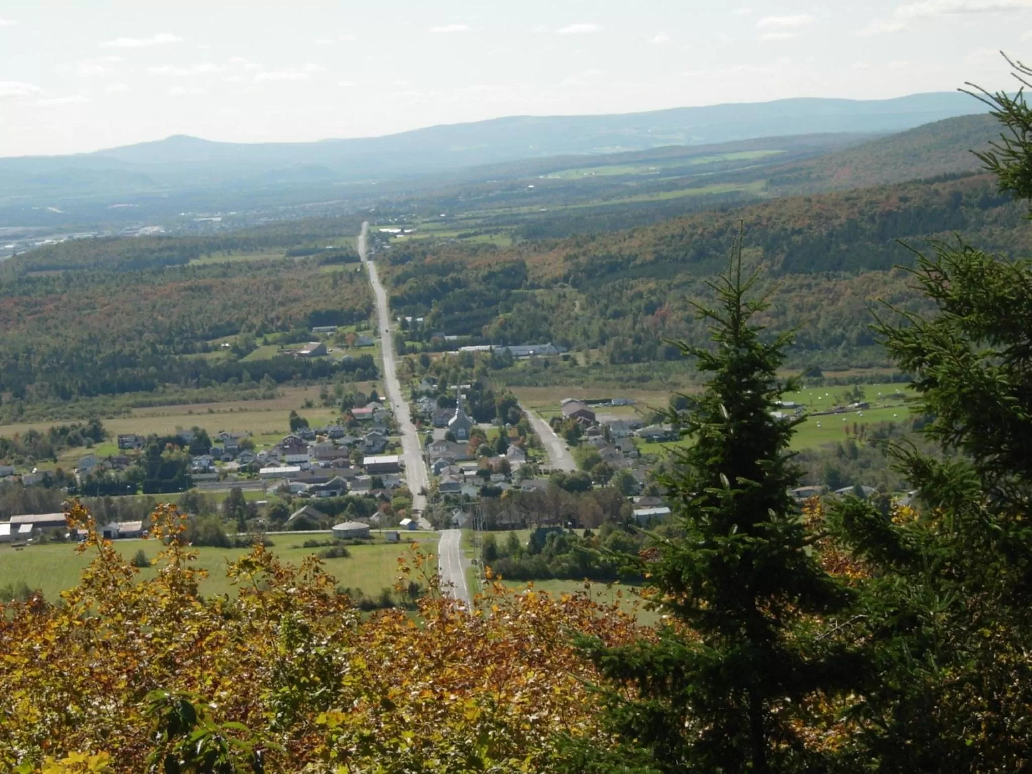 Bird's eye view, Bird's-eye View in Le Gîte Ambrelane