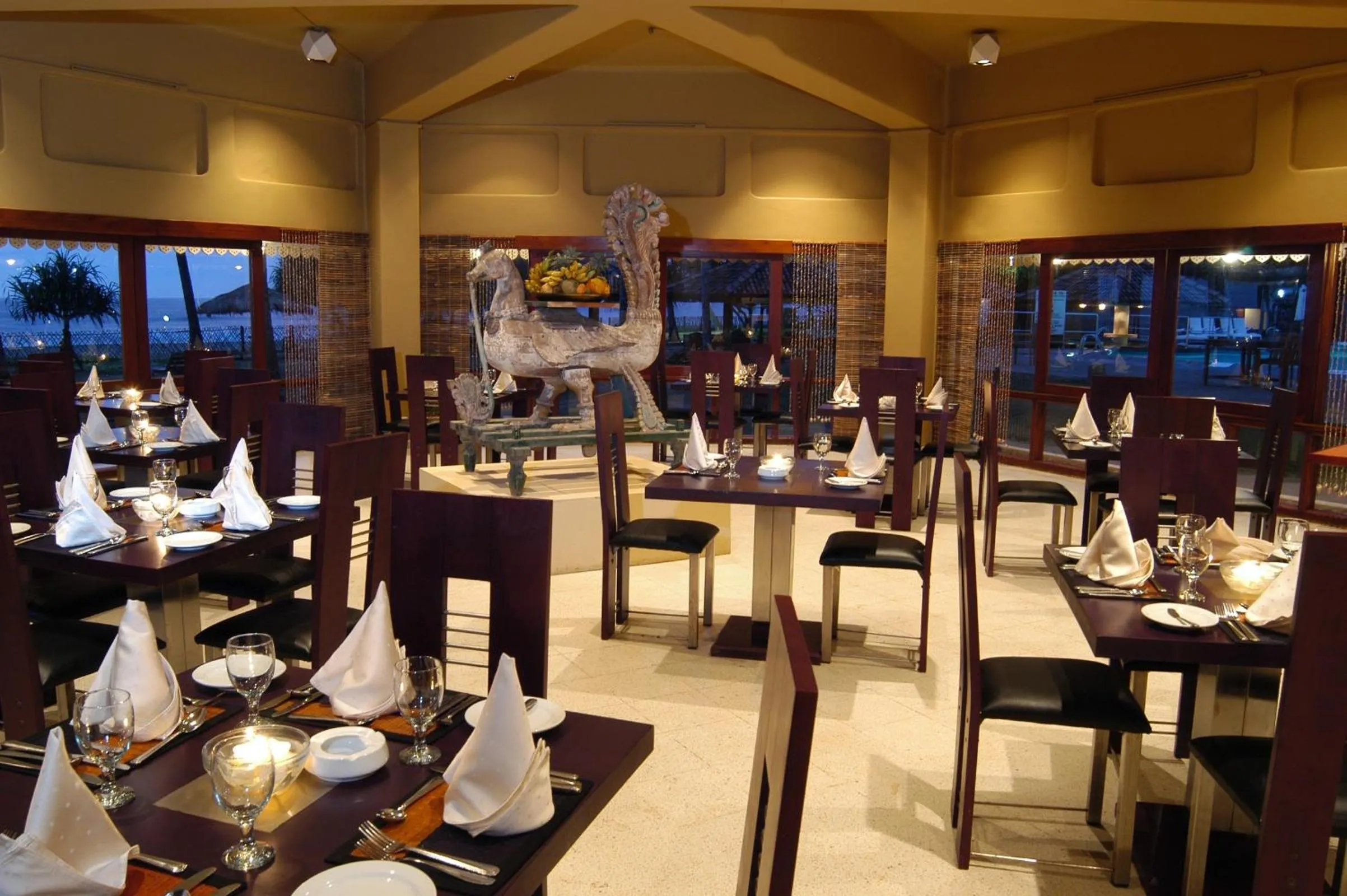 Restaurant/places to eat in Tangerine Beach Hotel