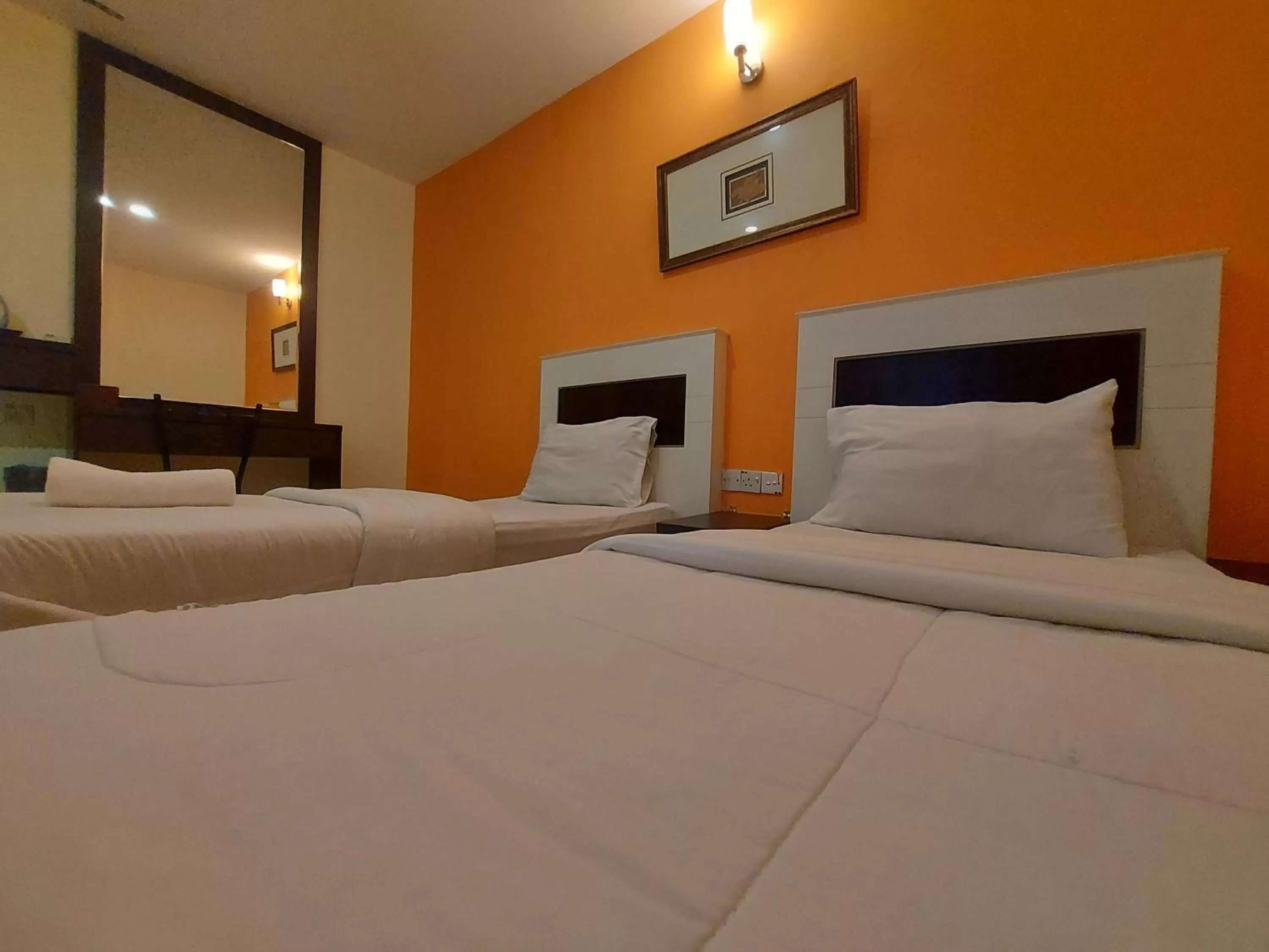 Bedroom, Bed in HOTEL SAHARA SDN BHD