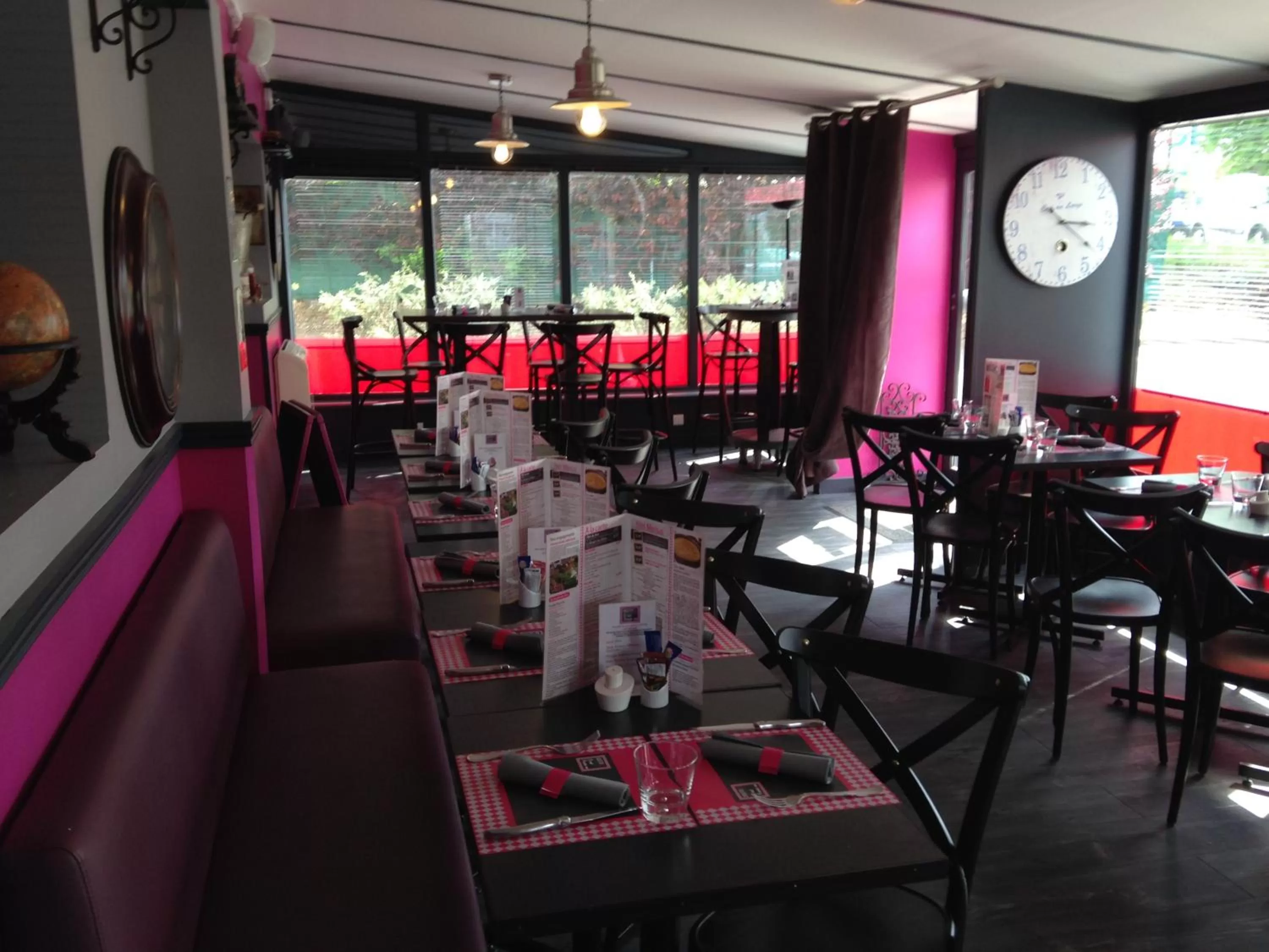 Restaurant/places to eat in initial by balladins Amiens / Longueau