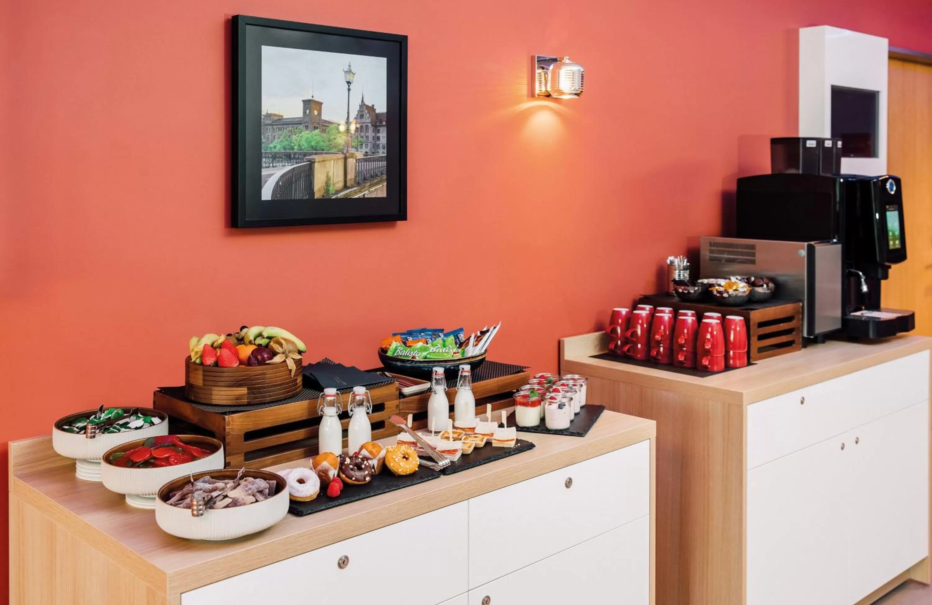 Meeting/conference room in Leonardo Hotel Zurich Airport