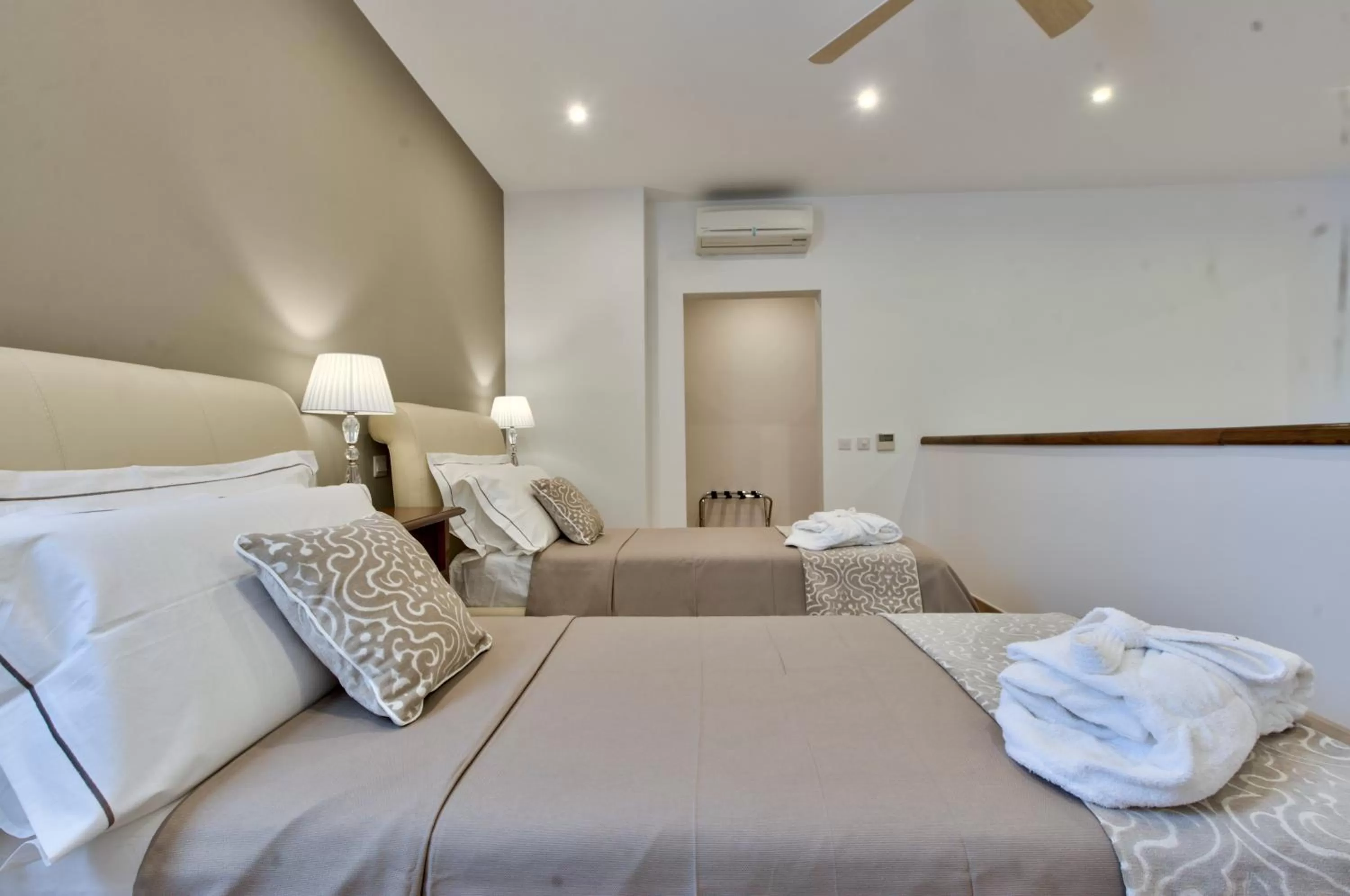 Bed in Palazzo Violetta