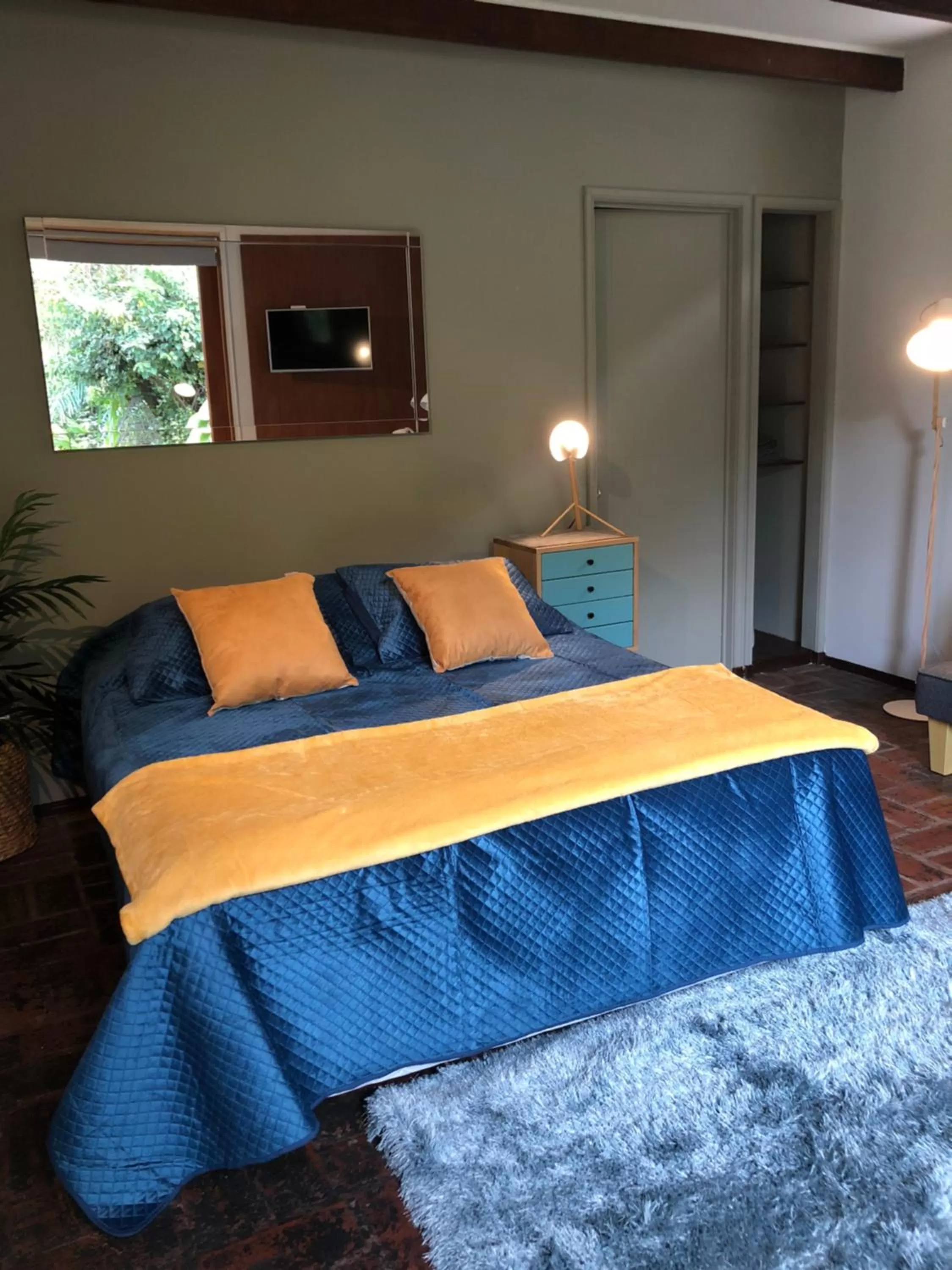 Bed in Rent apart Las Condes