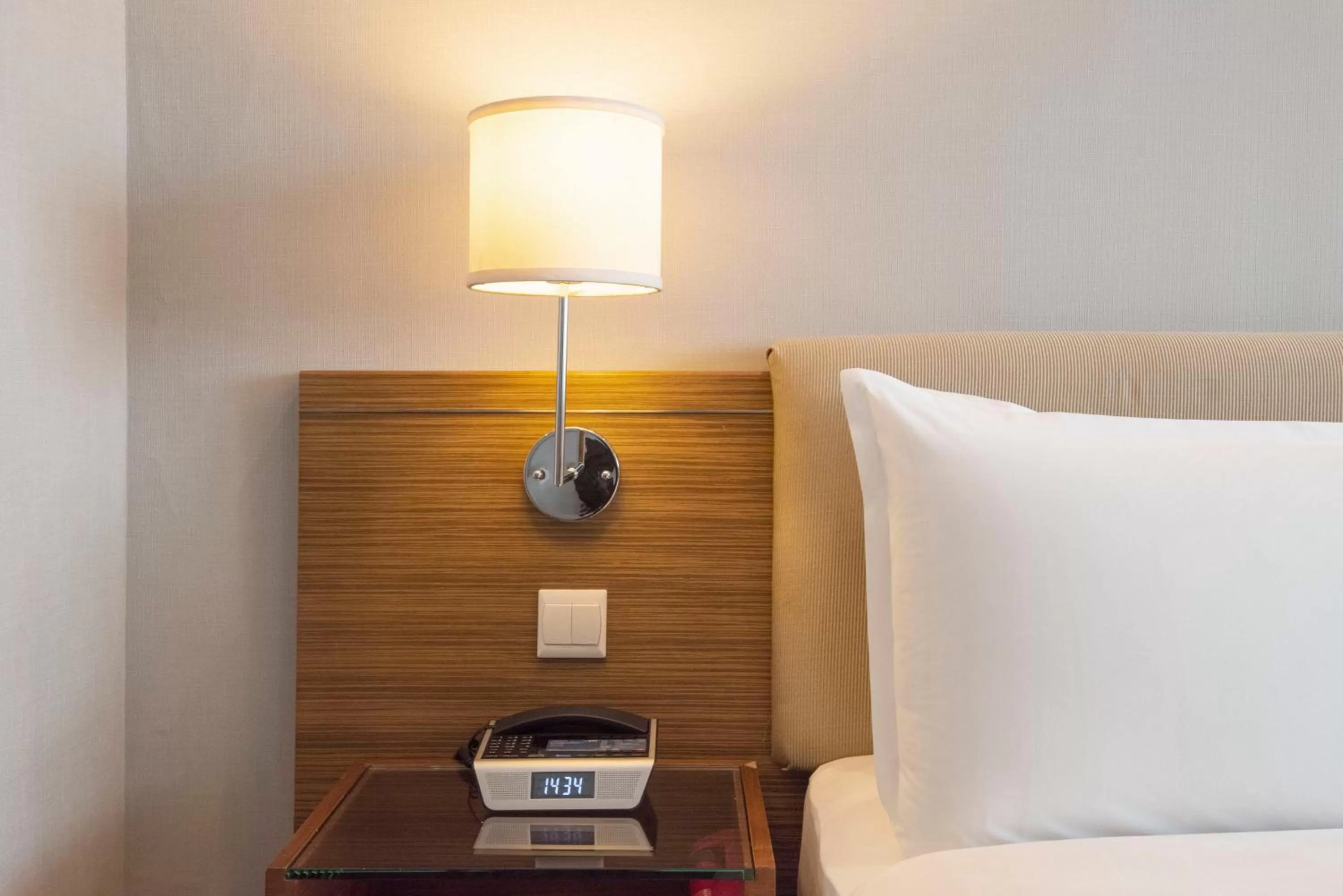 Bedroom, Bed in Four Points by Sheraton Shanghai, Pudong