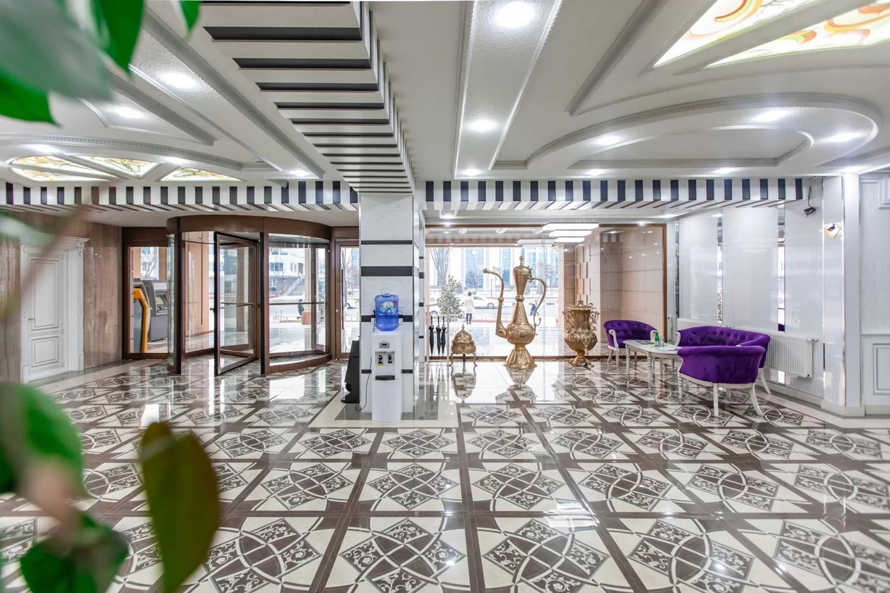 Facade/entrance in OydinPlaza Hotel