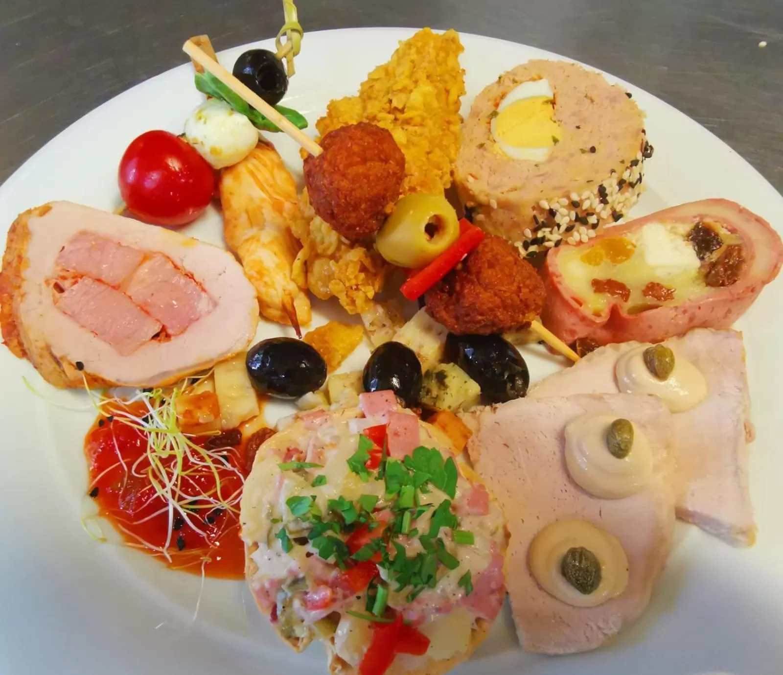 Restaurant/places to eat in Hotel IMPERYUM