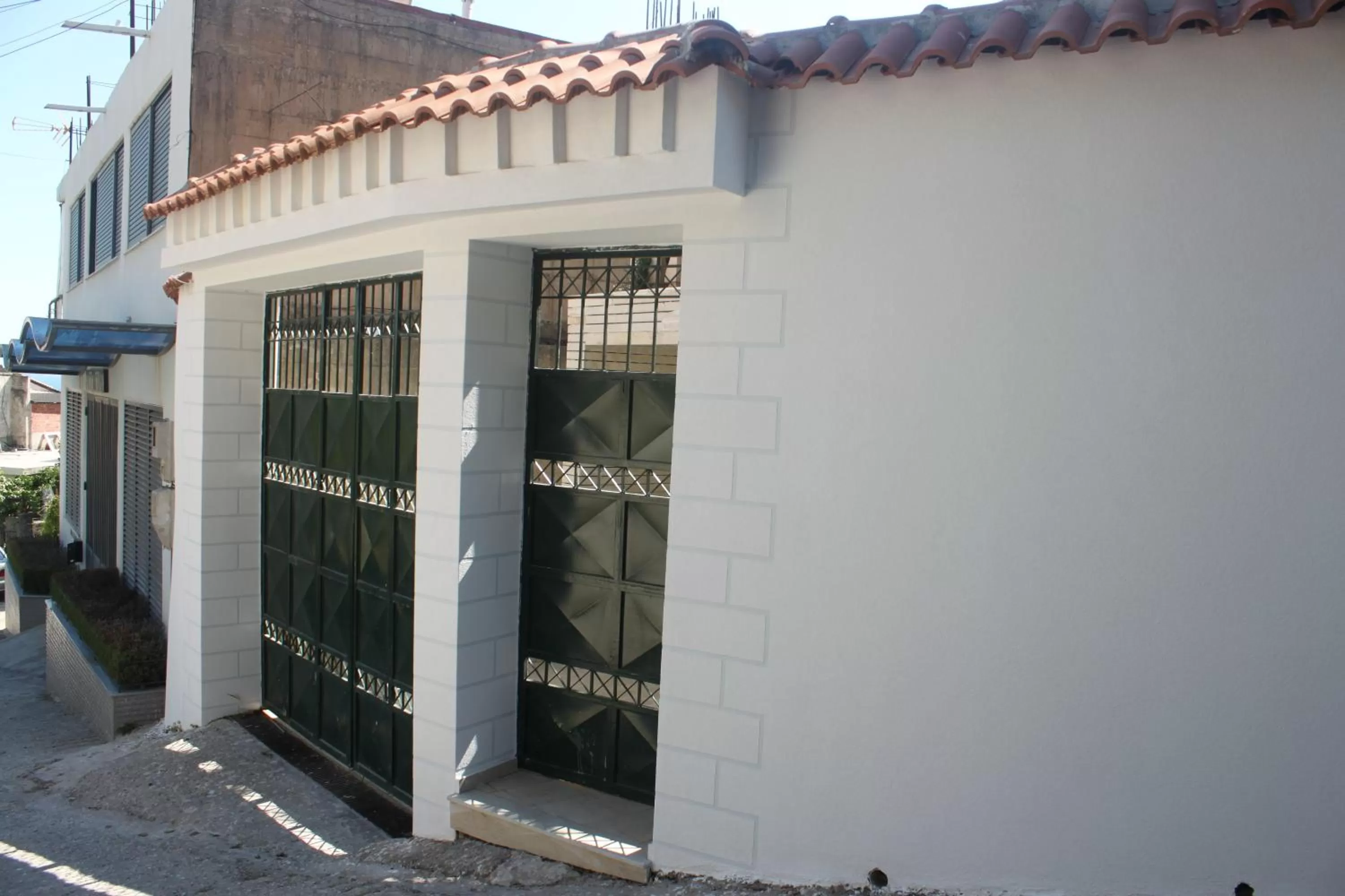 Property building in Vila Gjoni