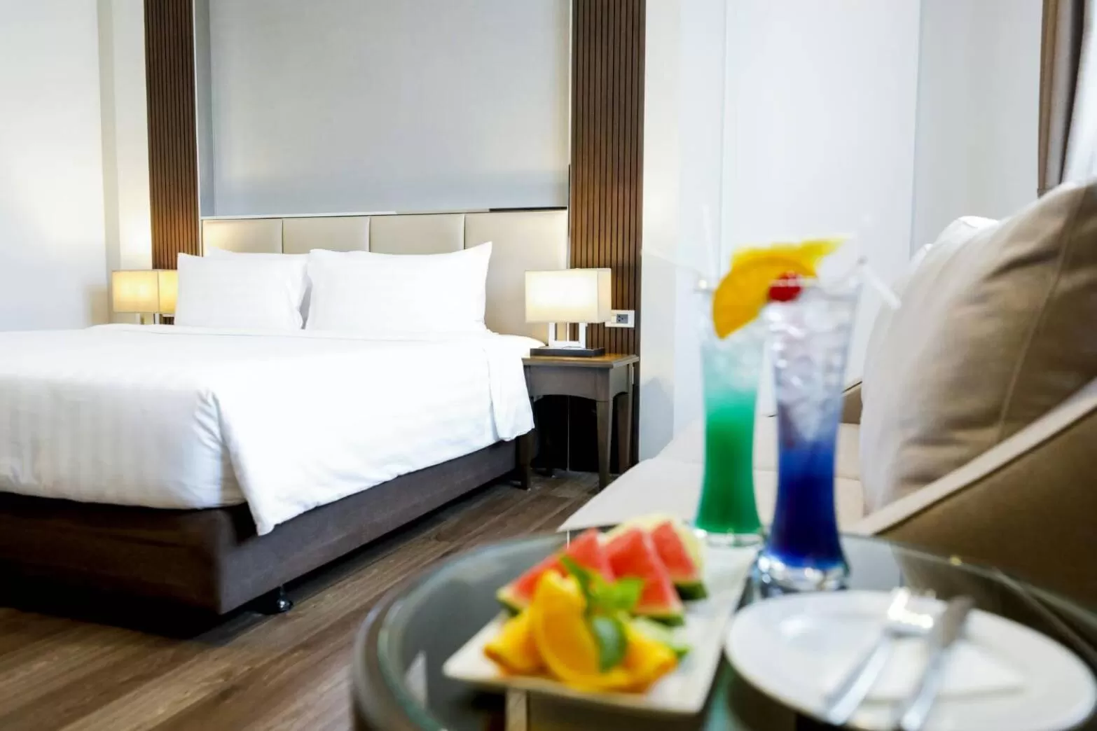Bed in SureStay Plus by Best Western Sukhumvit 2
