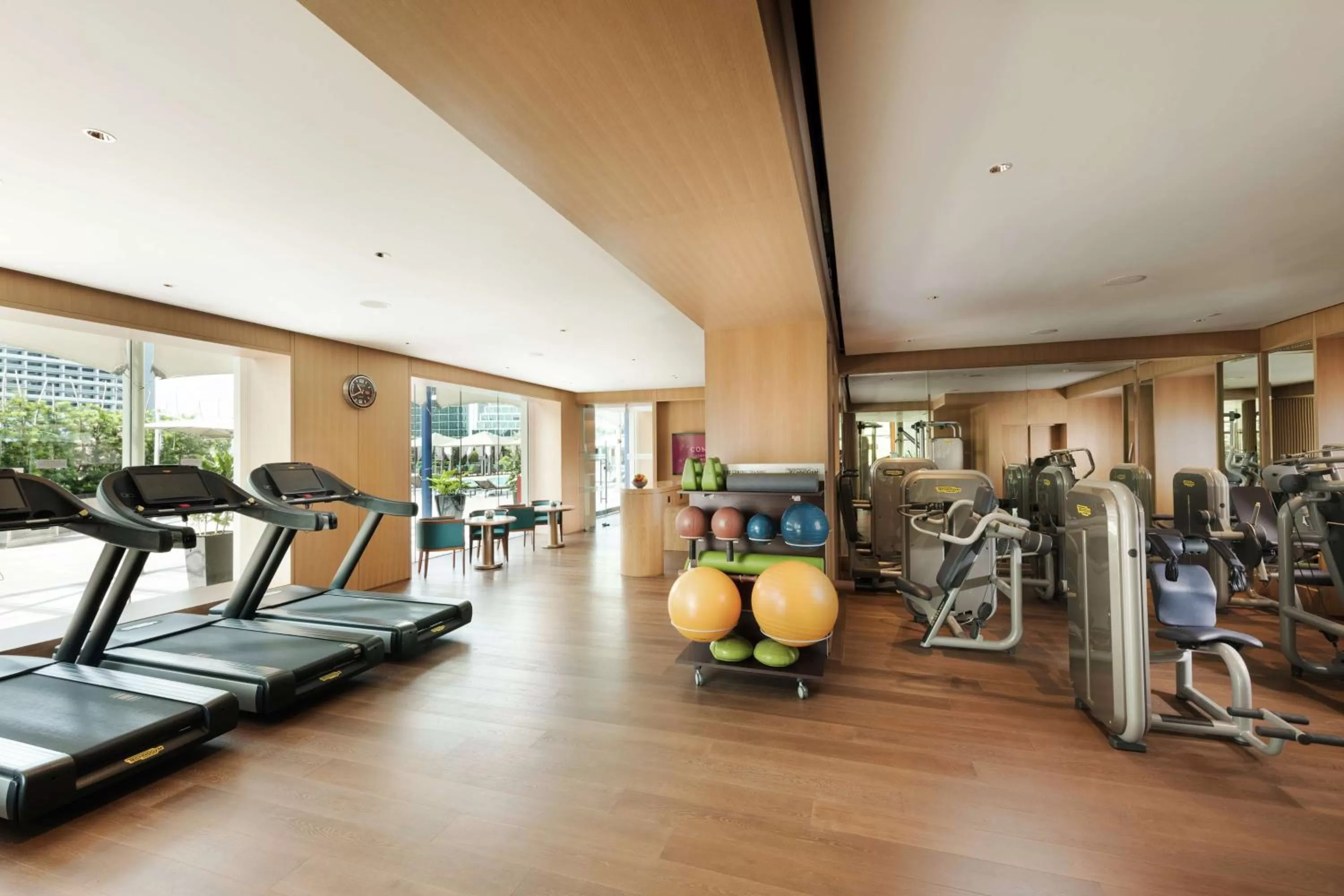 Fitness centre/facilities in Conrad Centennial Singapore