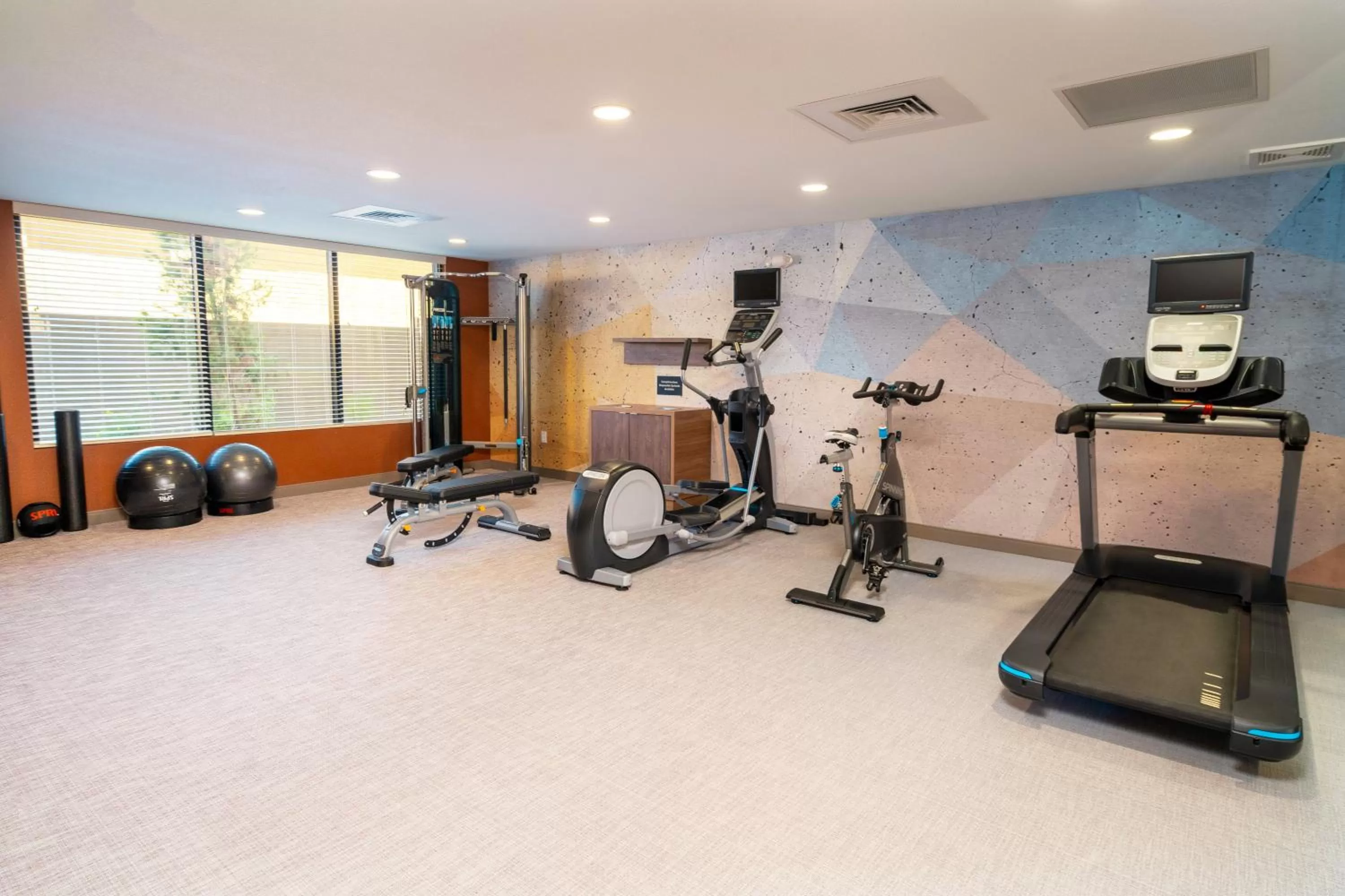 Fitness centre/facilities in Candlewood Suites - Las Vegas - E Tropicana by IHG