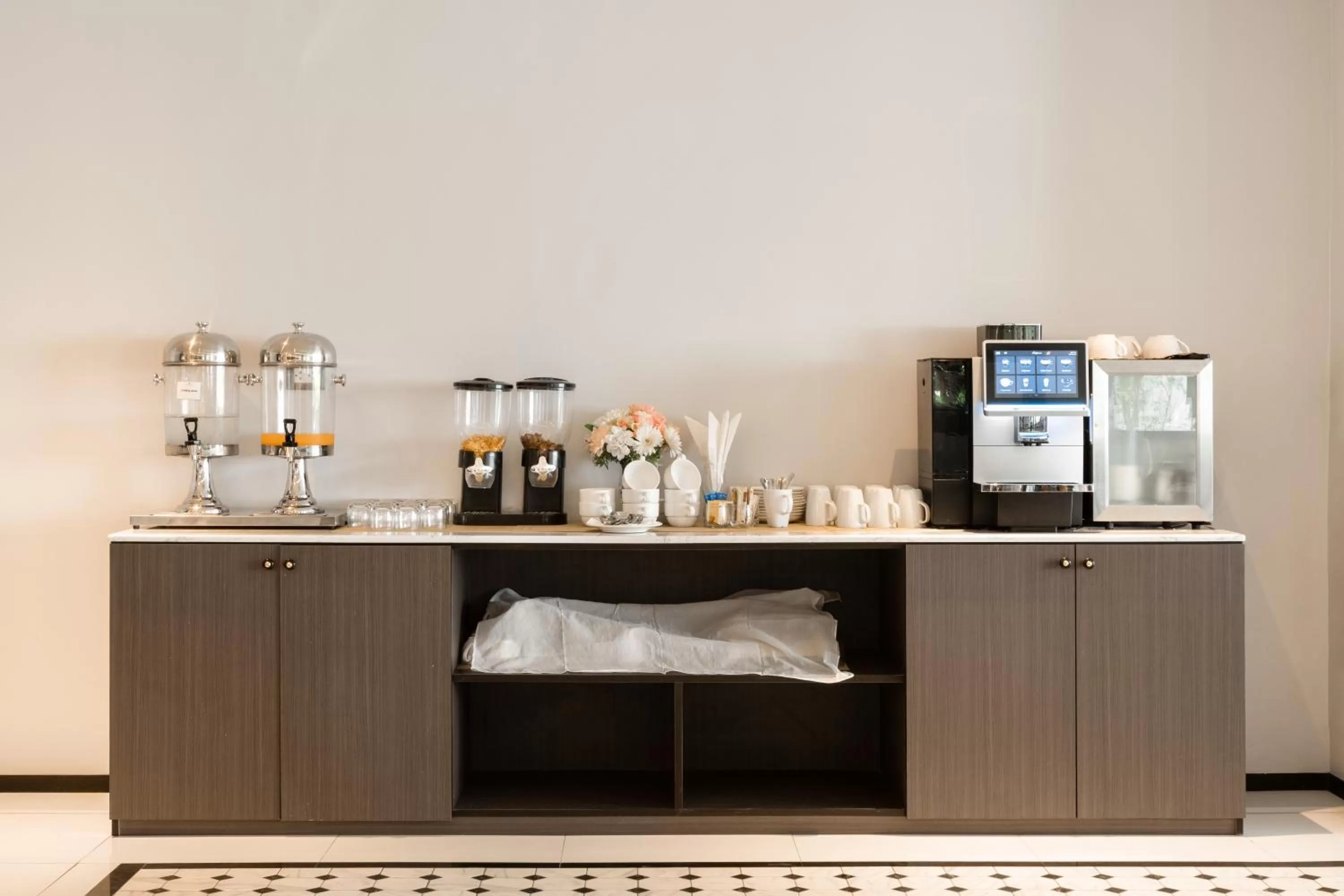 Coffee/tea facilities in Sirin Exclusive Hotel and Residence