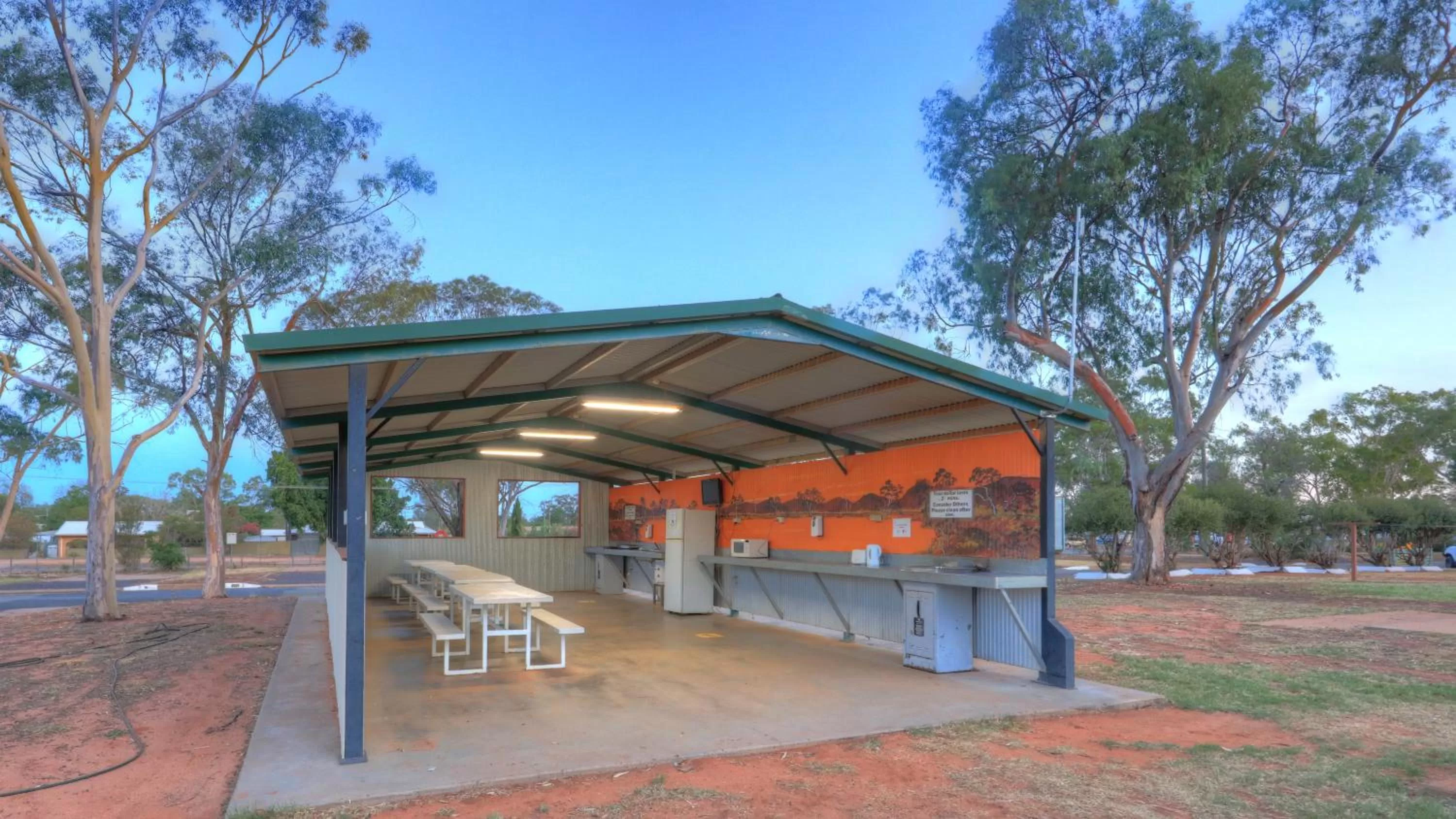 Communal kitchen in Cobar Caravan Park