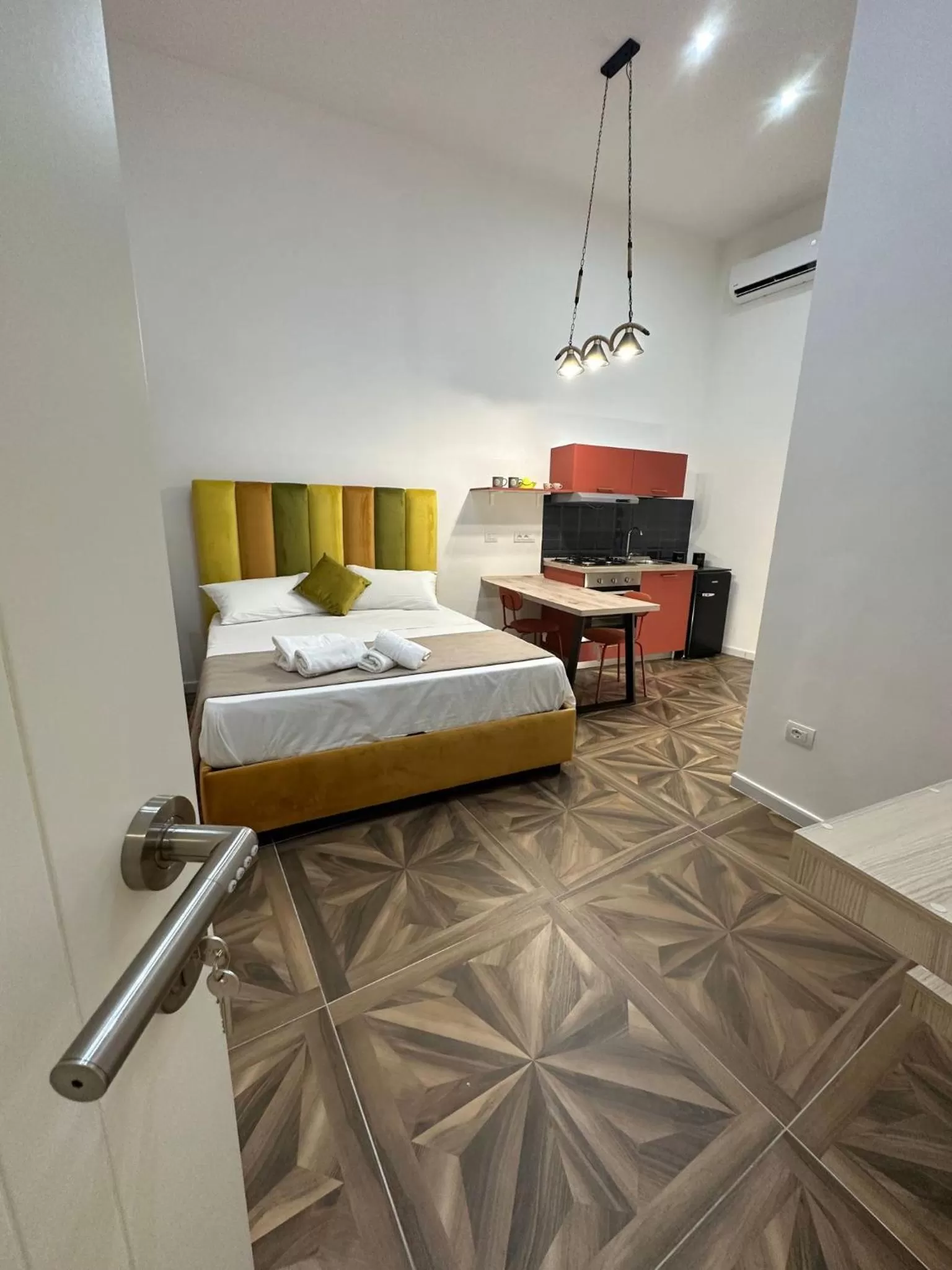 Bed in San Ferdinando suite room