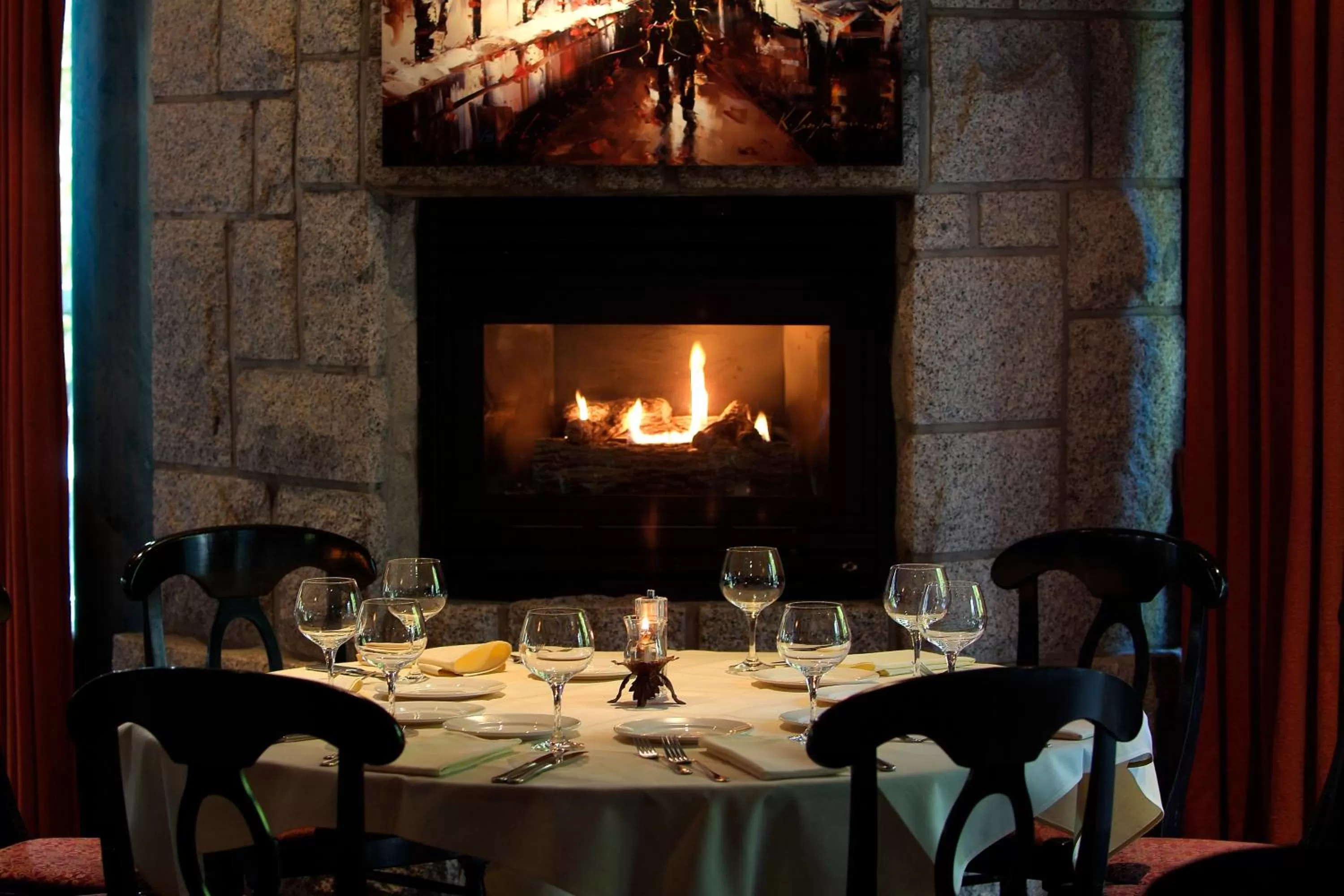 Restaurant/places to eat in Pinnacle Hotel Whistler