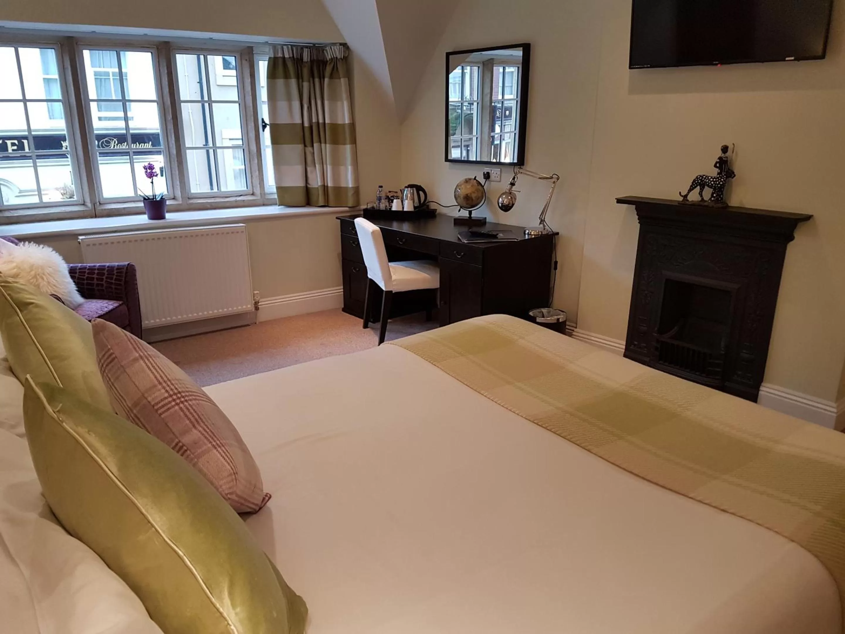 Bedroom, Bed in The Keep Boutique Hotel